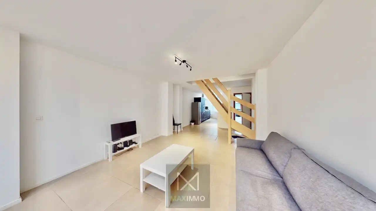 🏡 Volledig gerenoveerde halfopen woning met 4 slaapkamers & zonnige tuin – Harelbeke foto 8