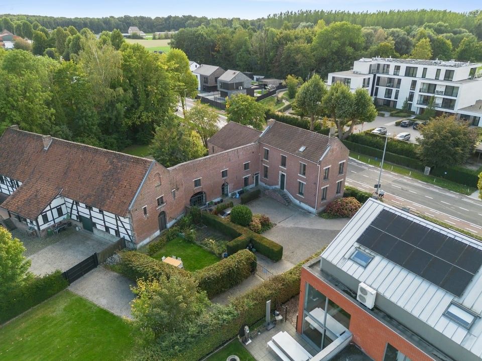 INSTAPKLAAR APPARTEMENT MET 2 SLKS, 2 AUTOSTAANPLAATSEN EN GEMEENSCHAPPELJKE TUIN OP TOPLOCATIE foto 33