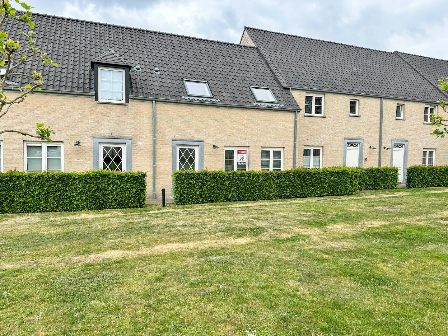 Instapklare woning met 3 slpk, tuin, autostaanplaats, rustige gelegen te Lichtervelde foto 25