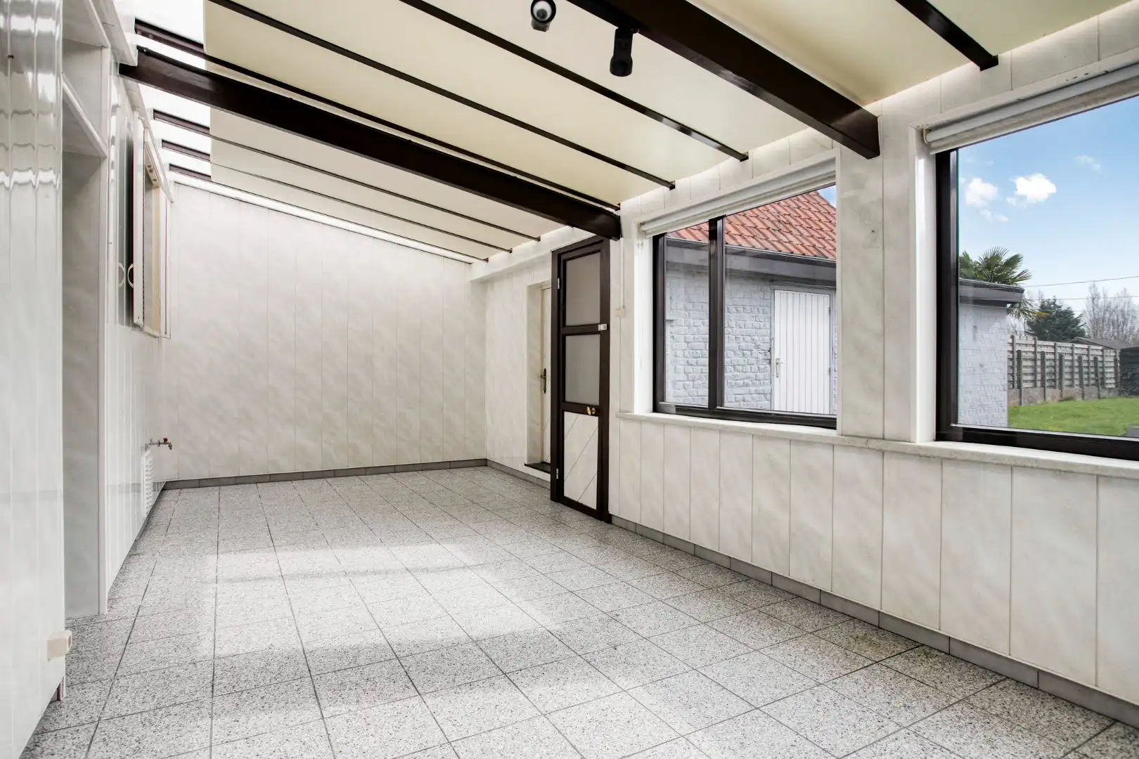 Te renoveren starterswoning met diepe tuin en enorm potentieel te Ledegem foto 8