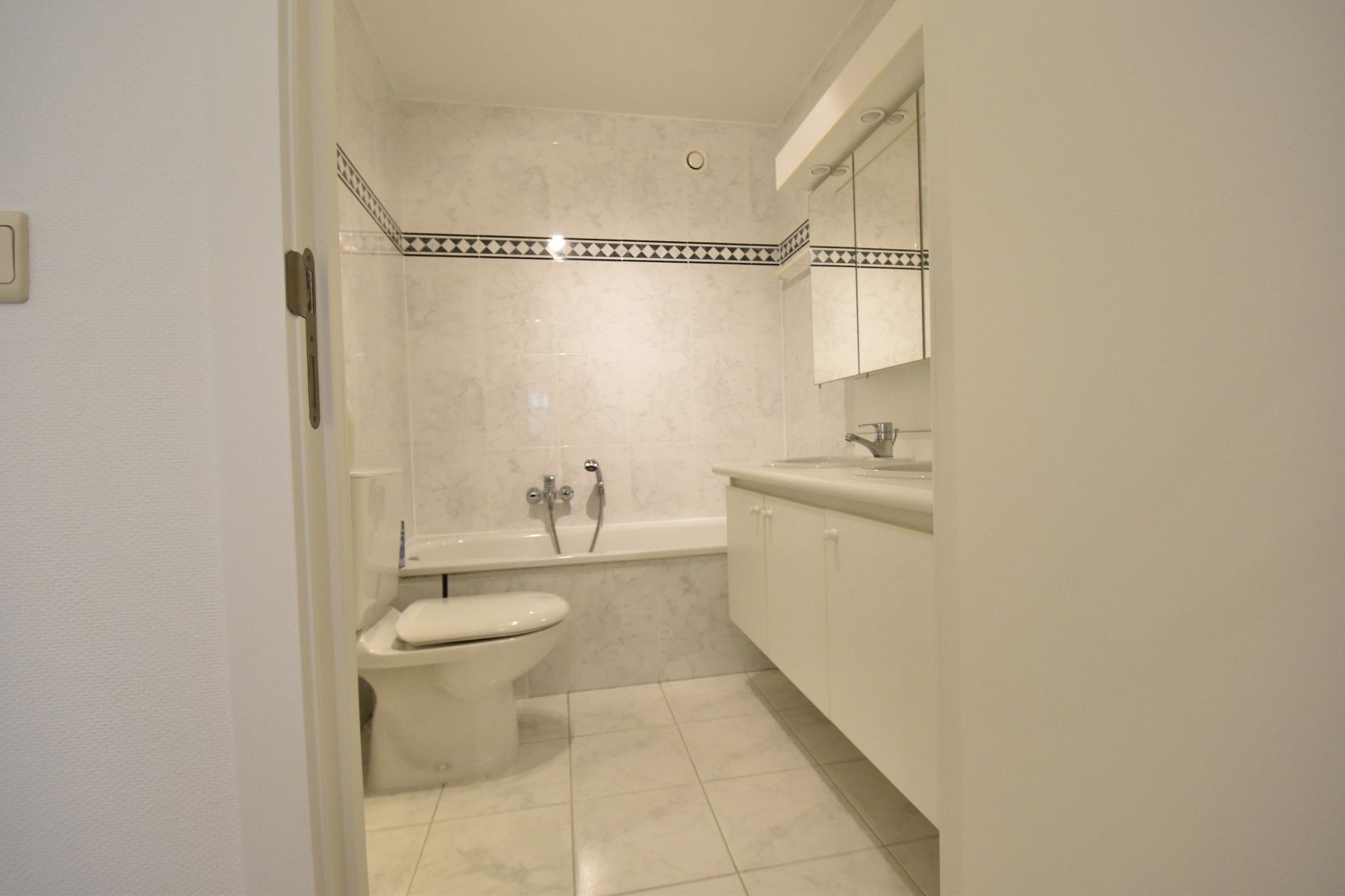 Appartement te huur foto 10