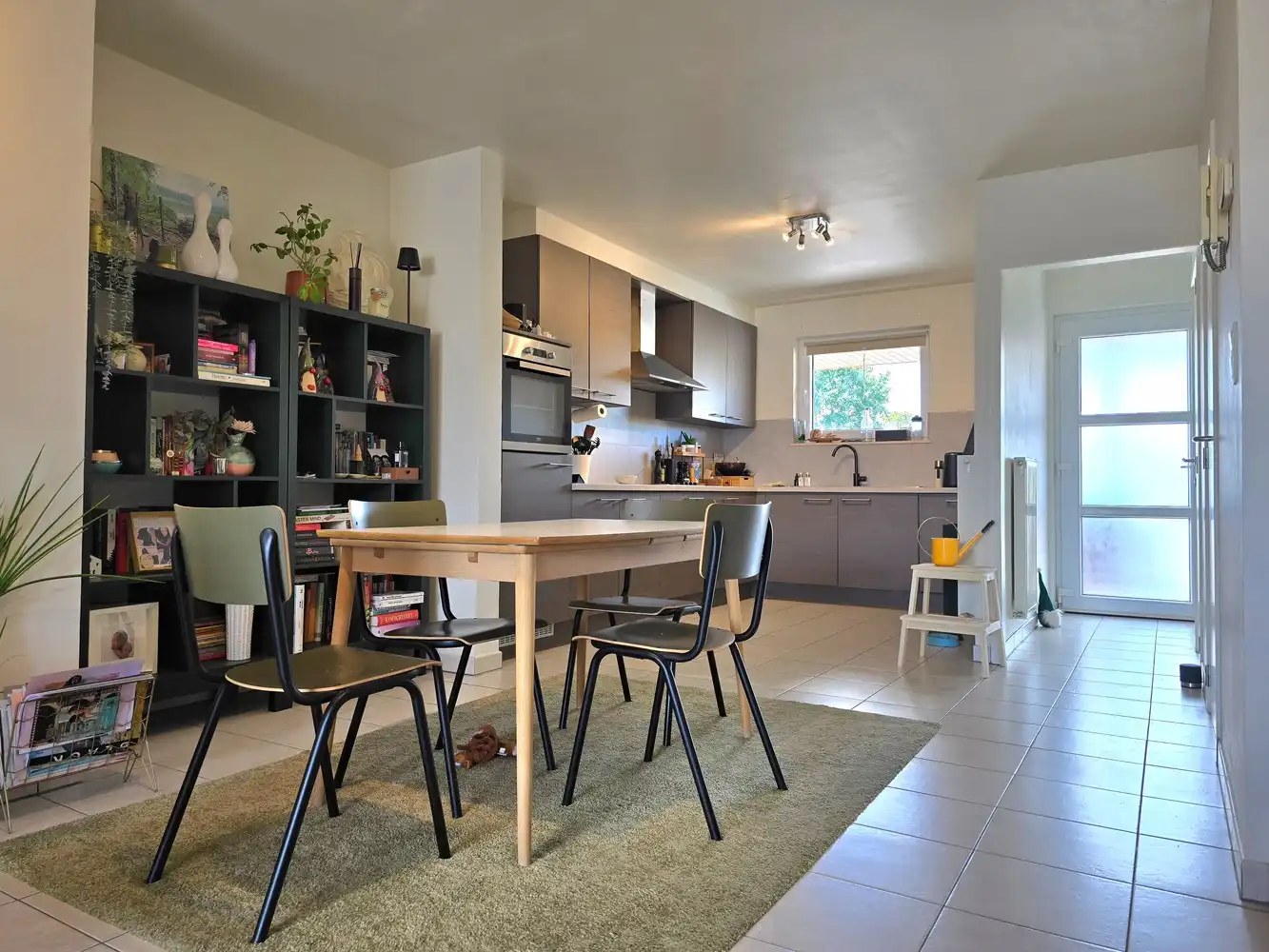 TE KOOP : instapklaar duplex-appartement met ruim terras en autostaaplaats te Heusden-Zolder foto 8