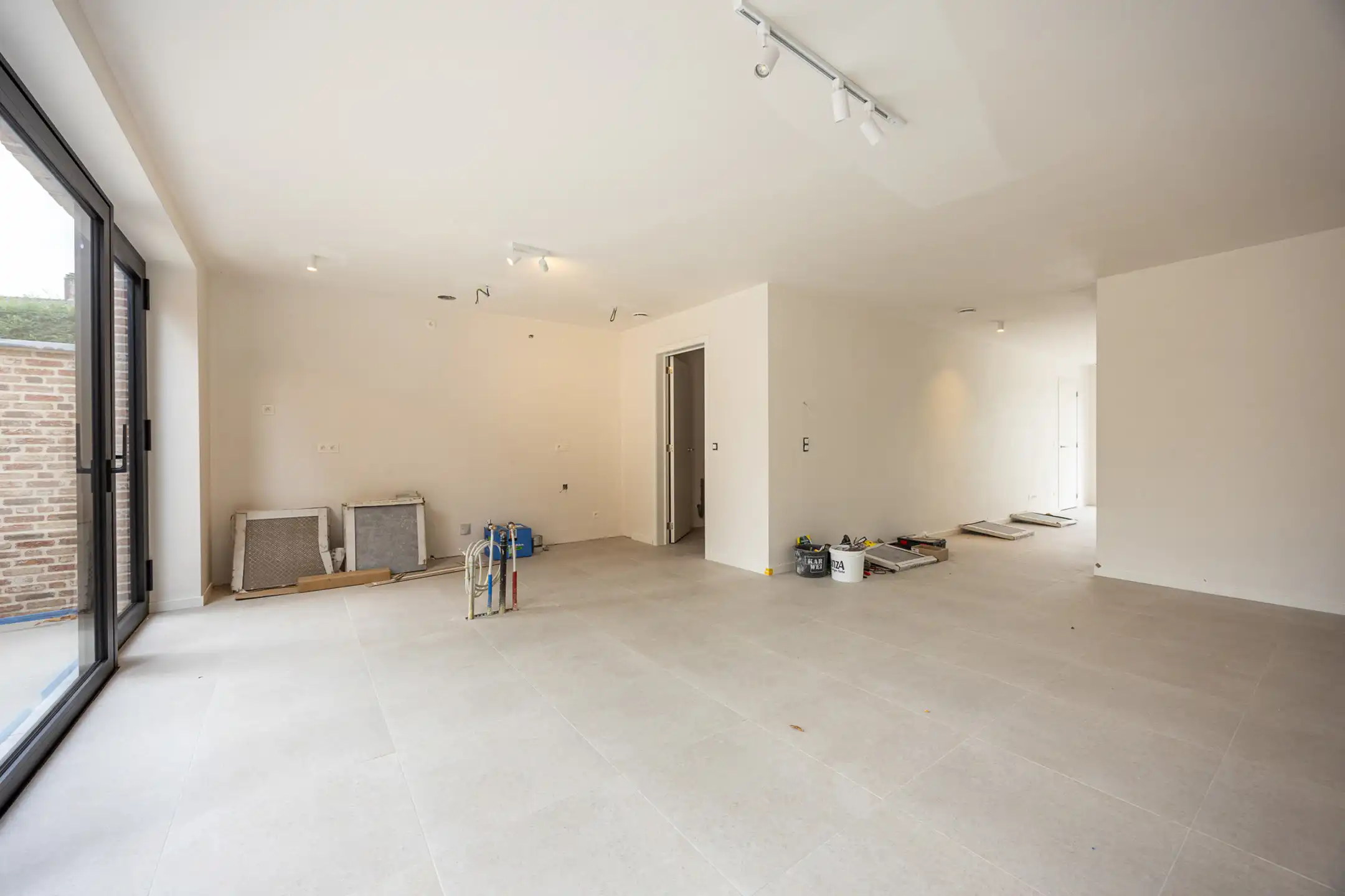 Nieuwbouwwoning met 4 slpks en tuin nabij Nieuwe Kaai. foto 6