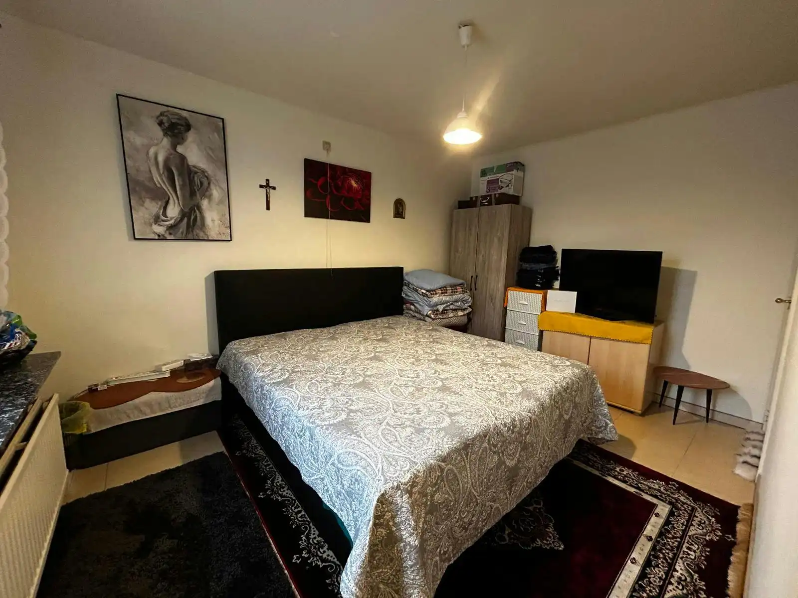 Building met twee verhuurde appartementen en 4 garages foto 15