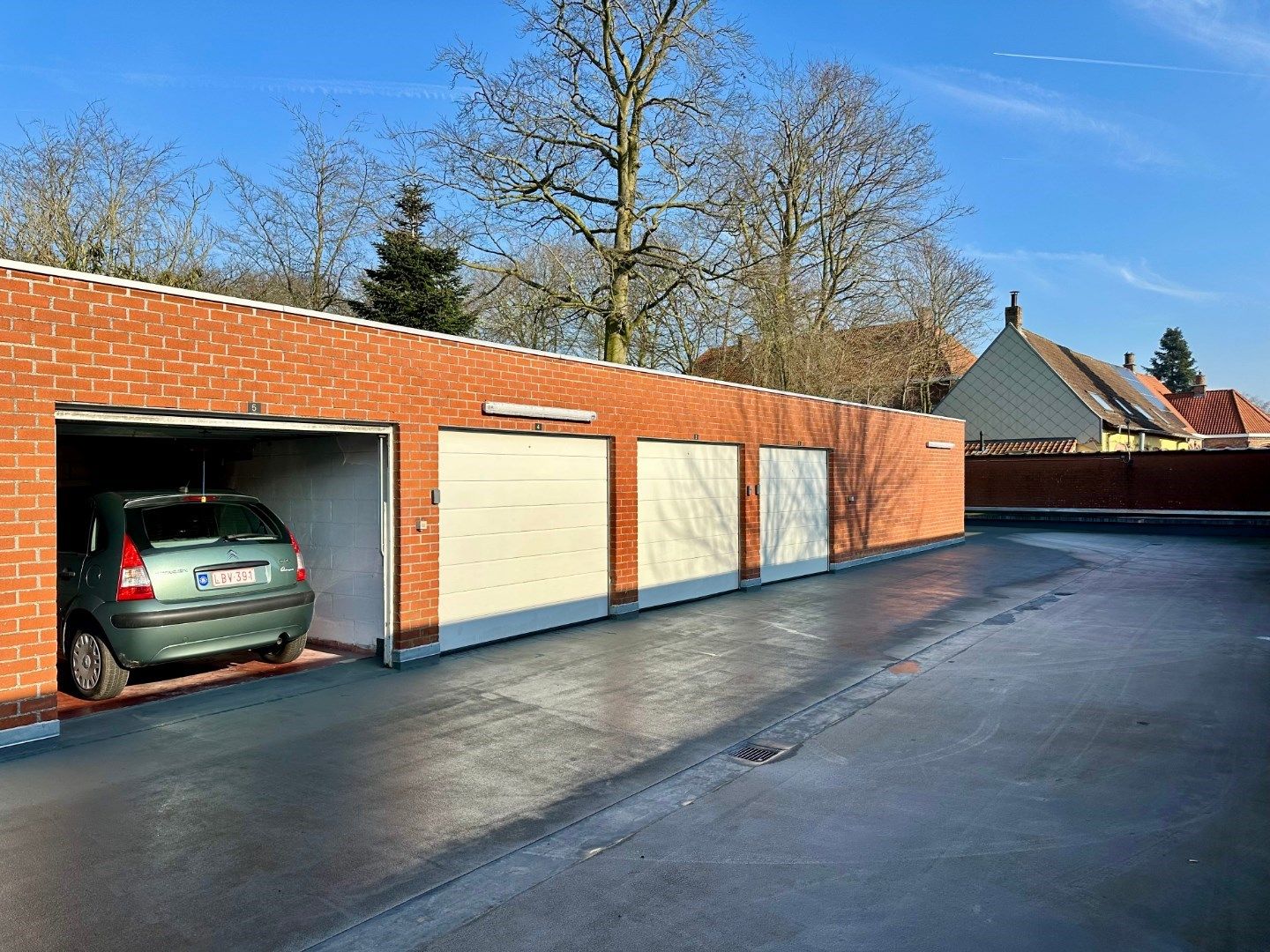 Appartement op rustige ligging te Sint-Andries foto 13