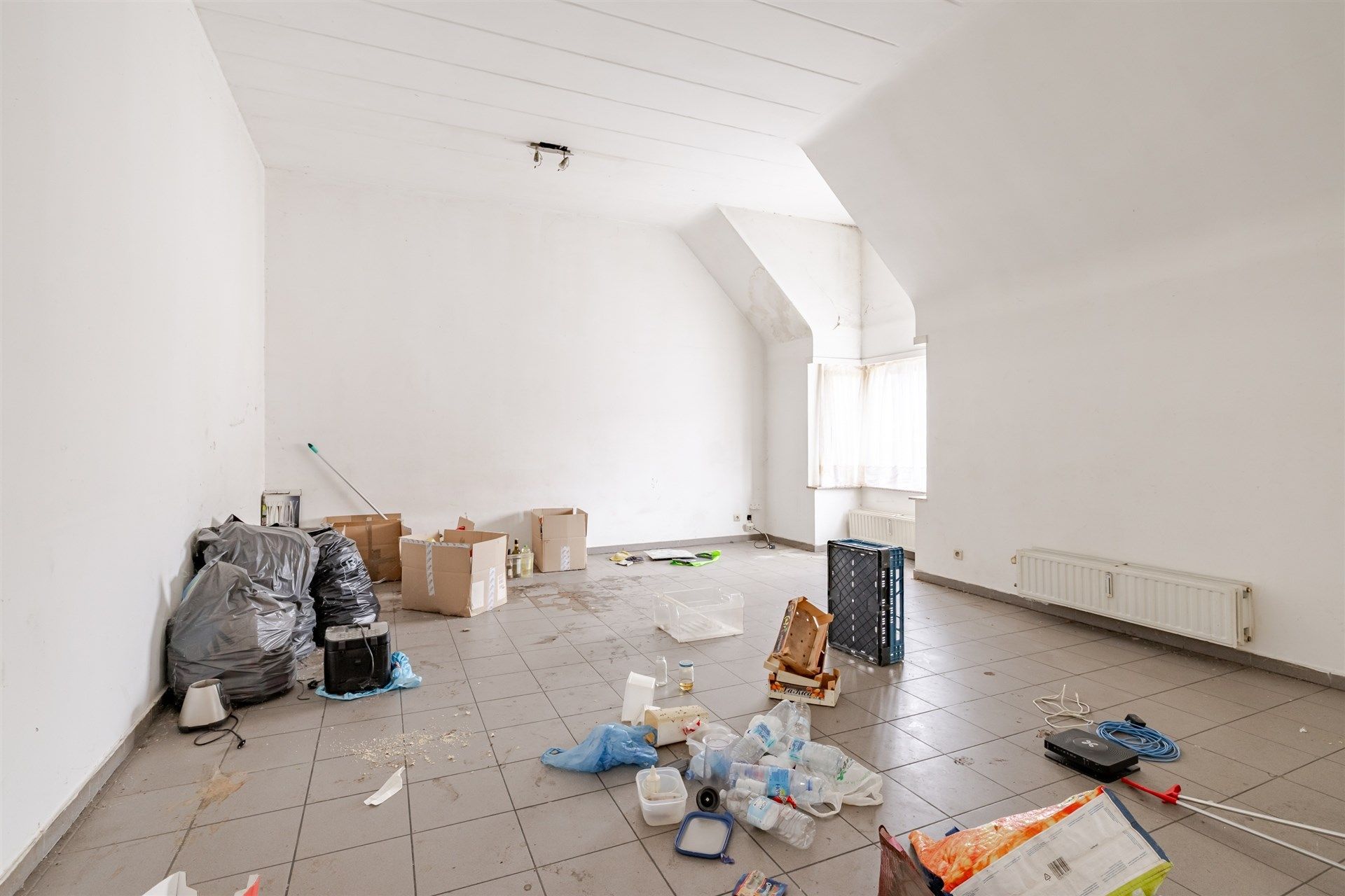 Opbrengsteigendom bestaande uit 6 ruime appartementen + 7 ondergrondse autostaanplaatsen foto 25