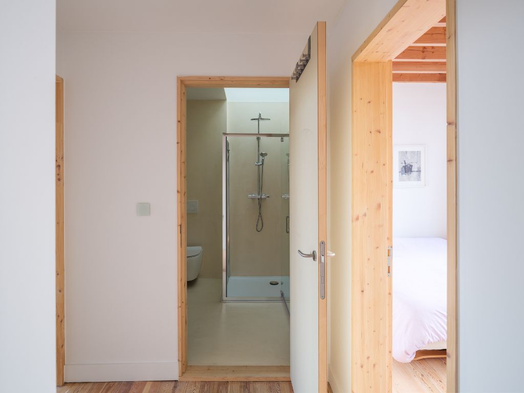 Prachtig gerenoveerde (Volt Architecten) interbellumwoning met vier slaapkamers, twee badkamers en zonnige stadstuin nabij de Bijloke. foto 27