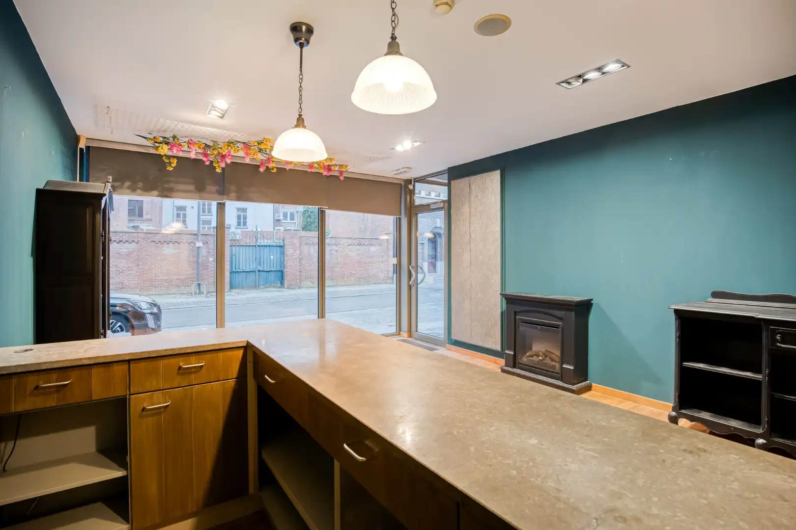 Instapklare commerciële ruimte in het centrum van Mol !  foto 4