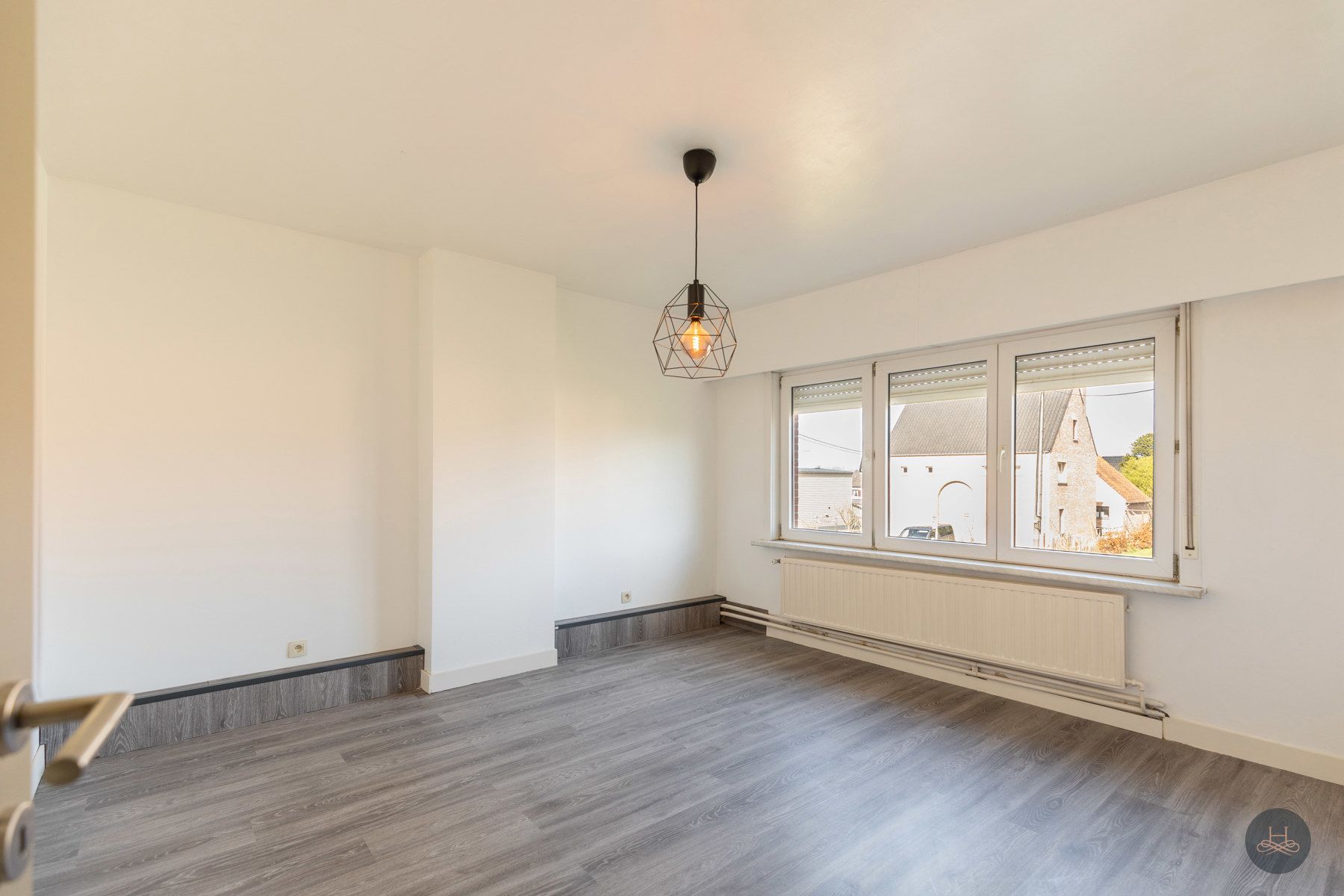 Gerenoveerde woning met 3 slaapkamers foto 14