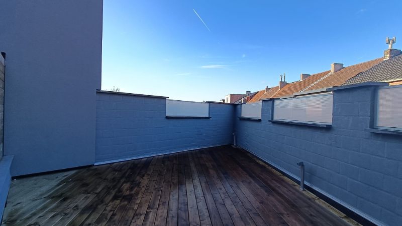 Instapklare bel-etagewoning met terras, garage en kwaliteitsvol afgewerkt foto 15