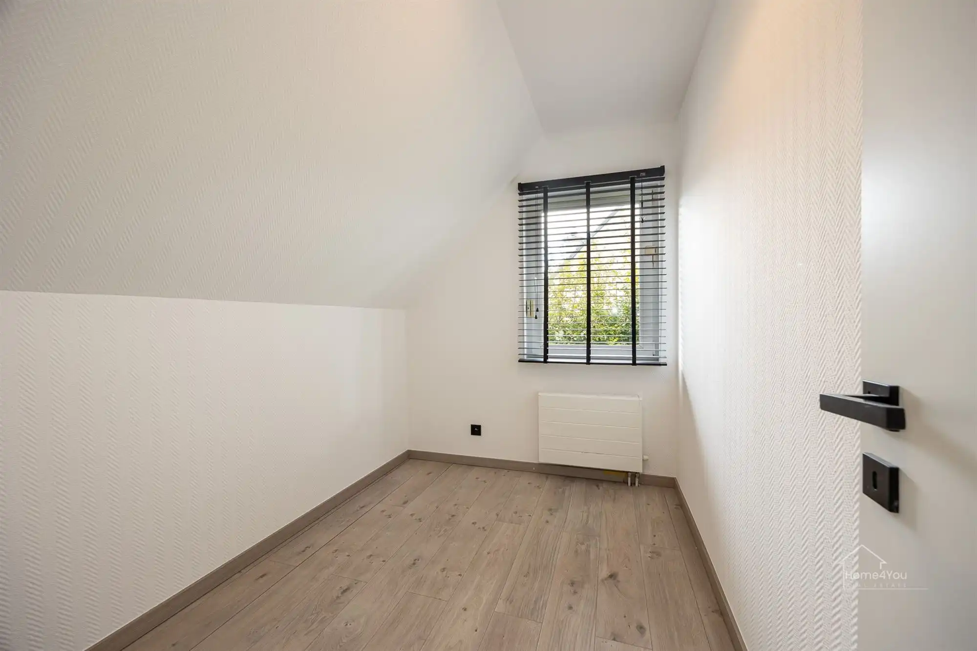 Moderne villa met 3 slaapkamers en zwembad te Waasmunster! foto 14