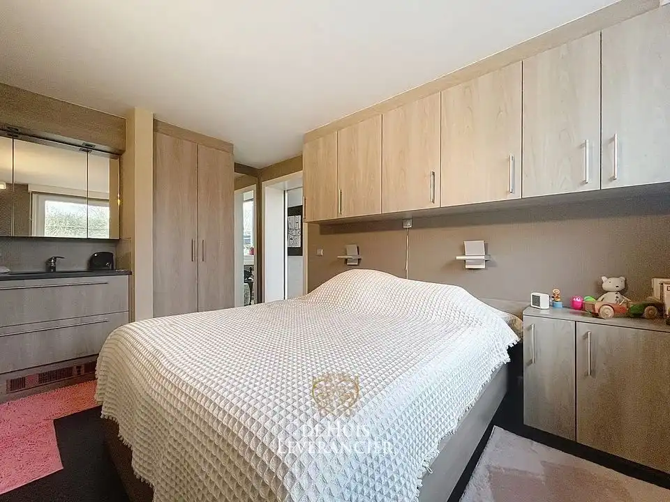 Elegante laagbouwvilla waar discrete rust, moderne uitstraling en standing versmelten in het 'Zoute' van Sint-Idesbald te koop foto 37