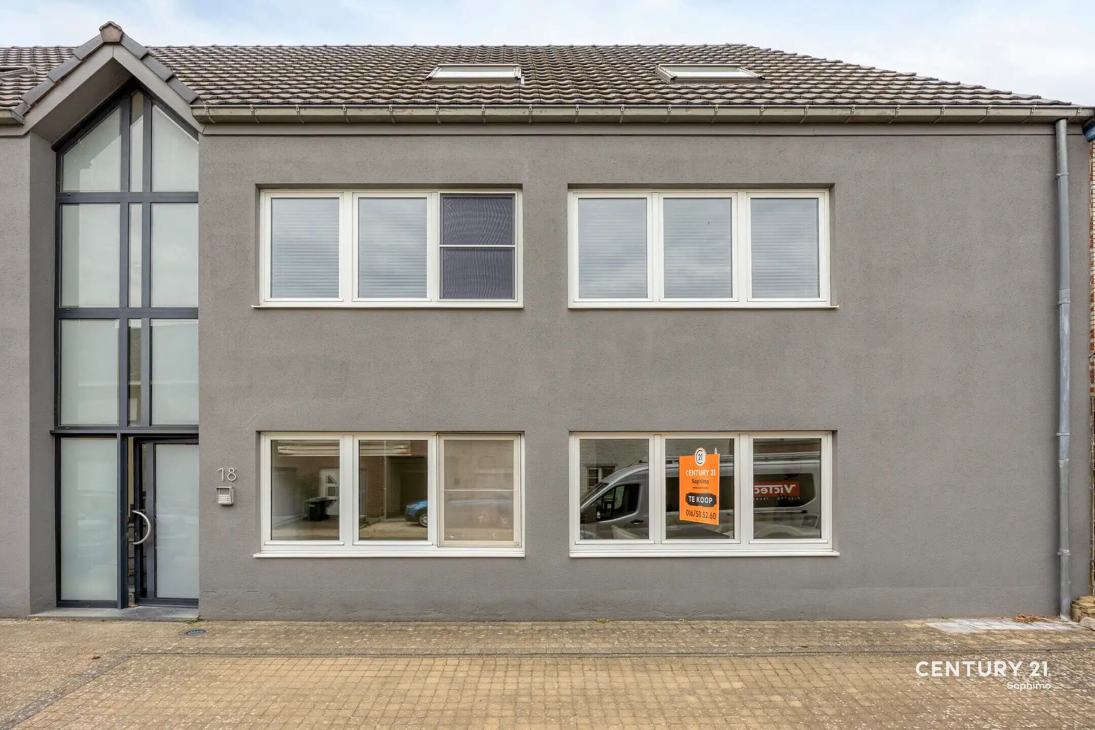 Appartement met 2 slaapkamers & tuin in centrum Keerbergen foto 2