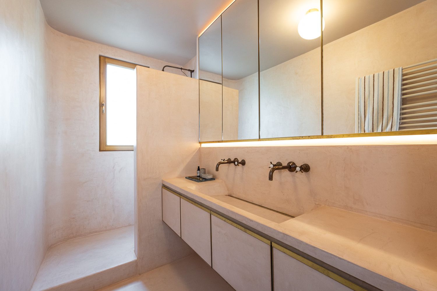 Luxe appartement op toplocatie aan het Stadspark in prachtig art-decogebouw foto 19
