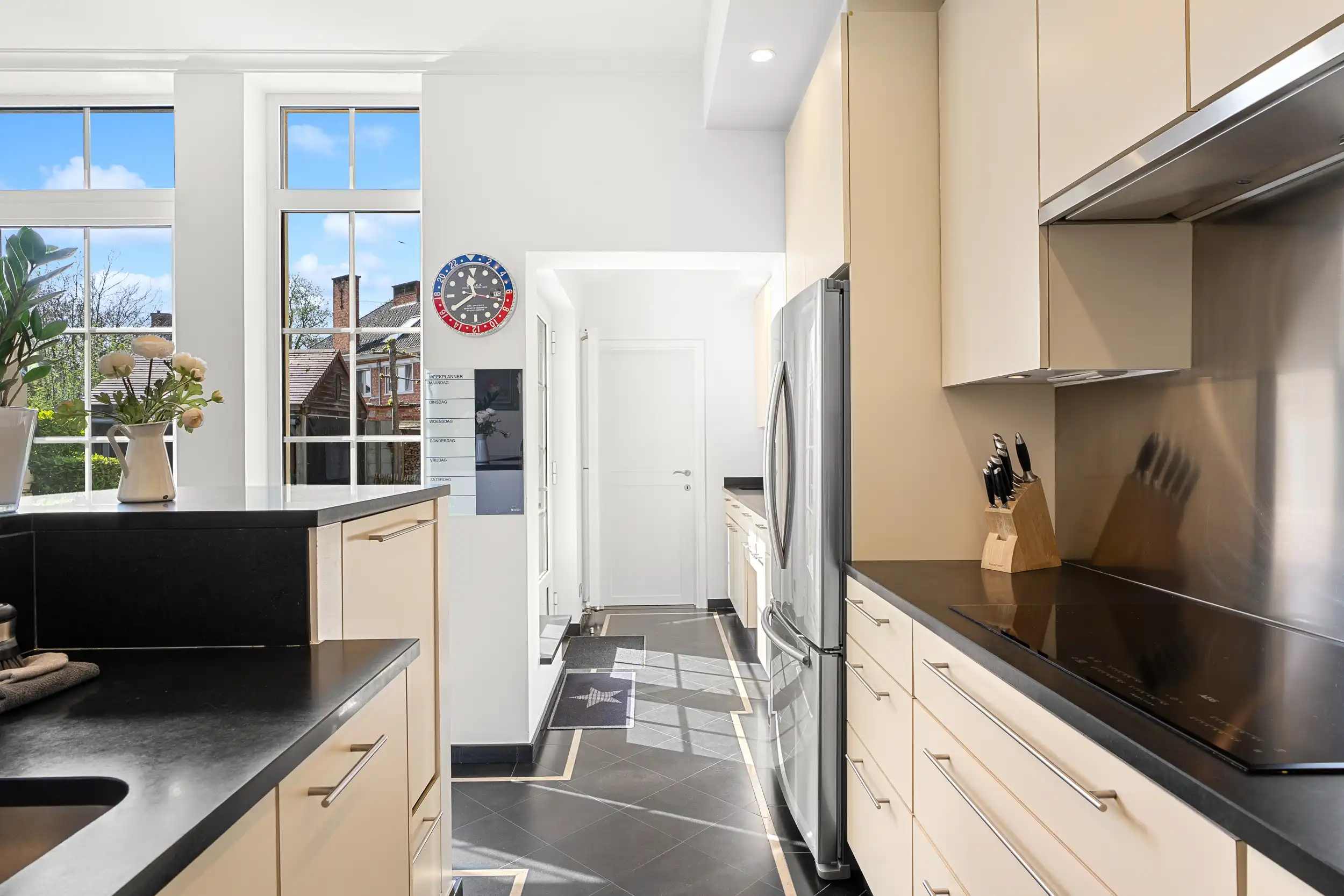 Karaktervolle burgerwoning met ruime tuin, nabij Zimmerplein foto 11
