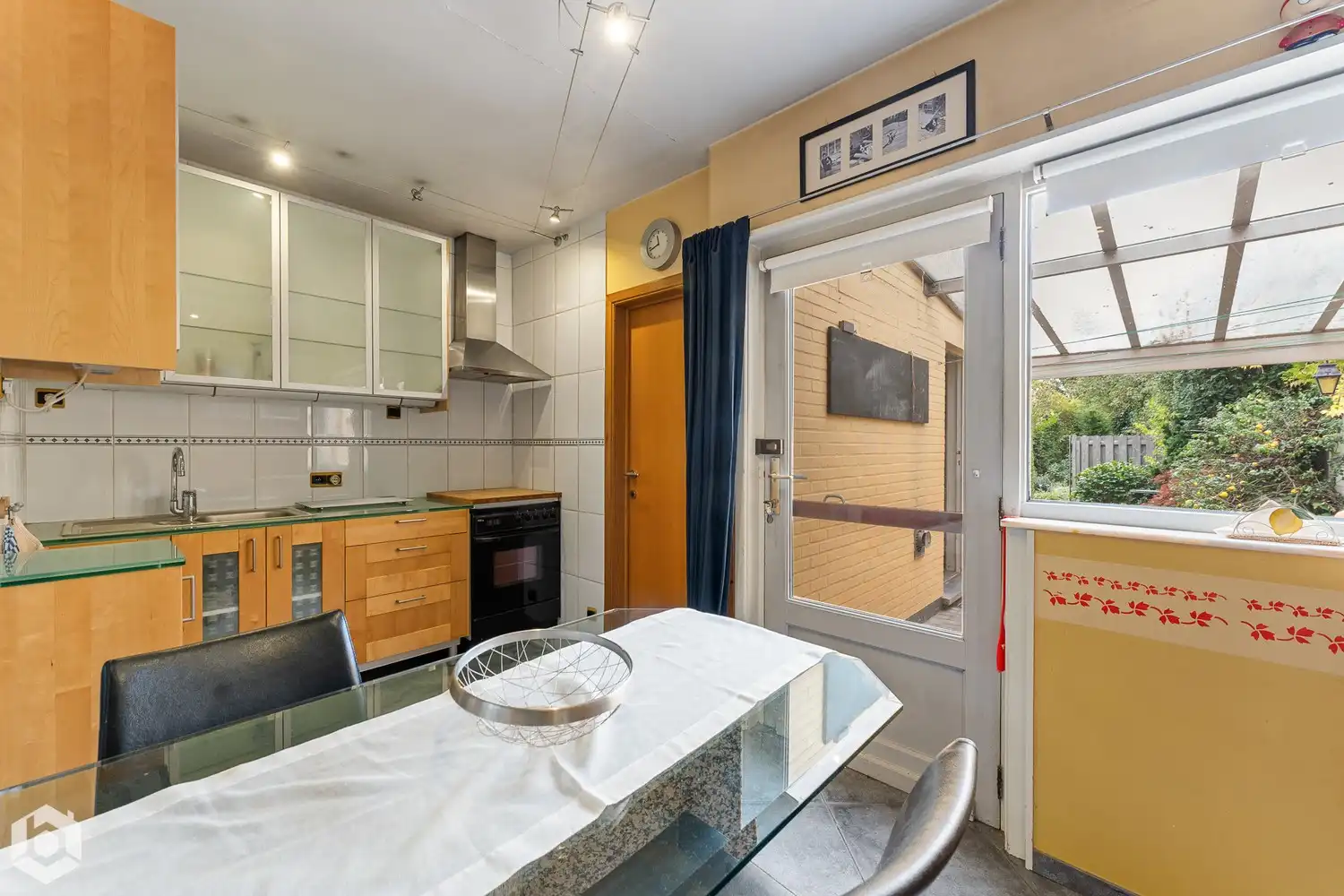 Te renoveren woning met 3 slpkrs, 2 garages en tuin in Mechelen foto 7