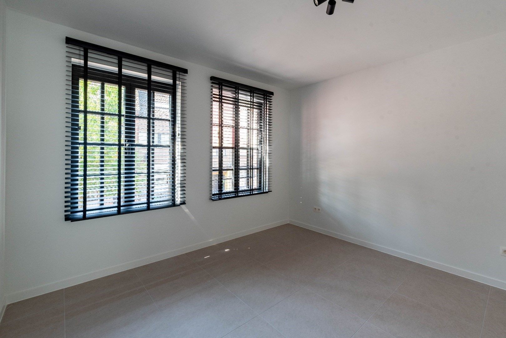 Klassevol nieuwbouwappartement in centrum Halle Zoersel foto 9
