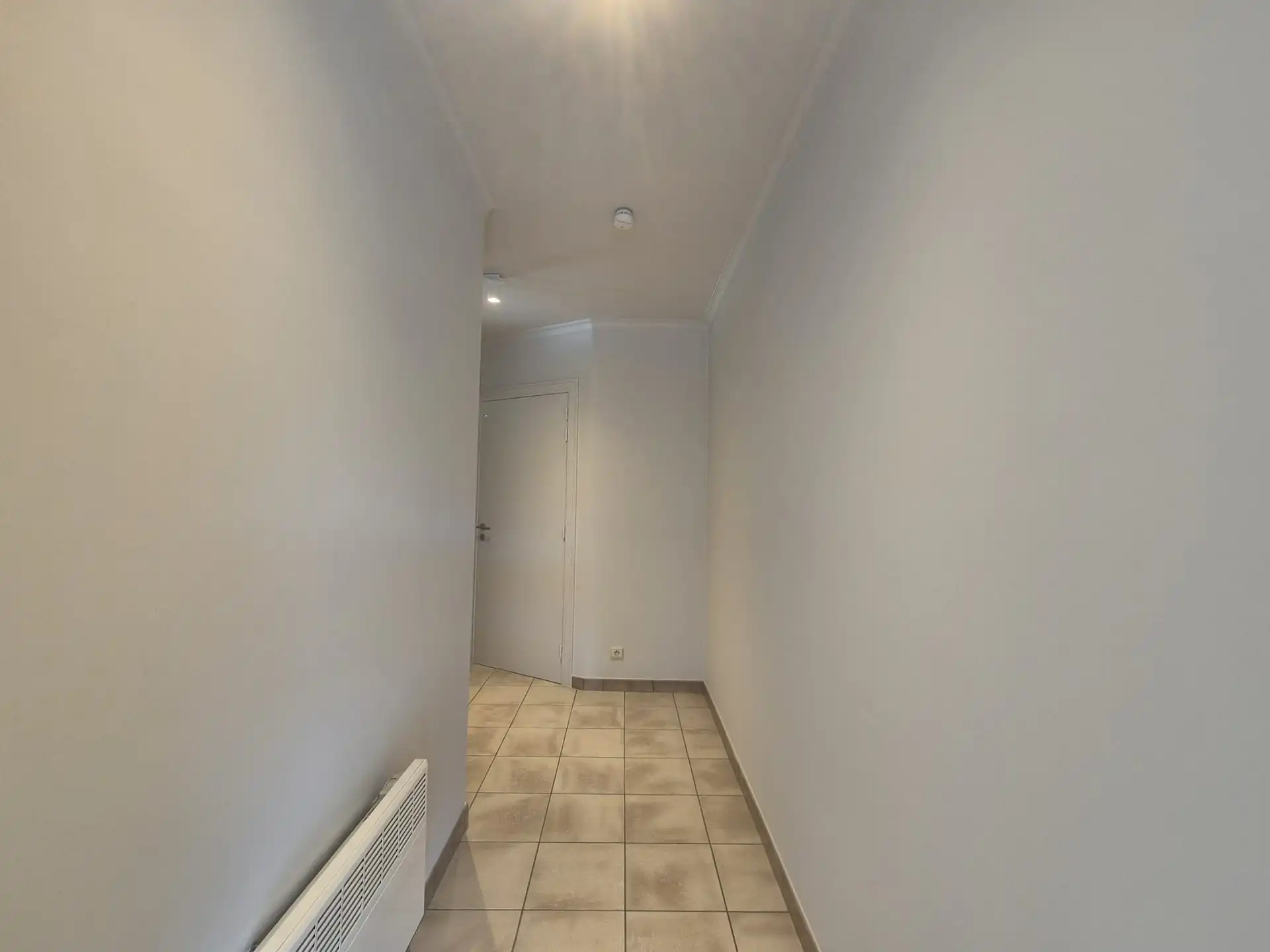 Ruim appartement met 2 slaapkamers, groot terras en garage foto 20