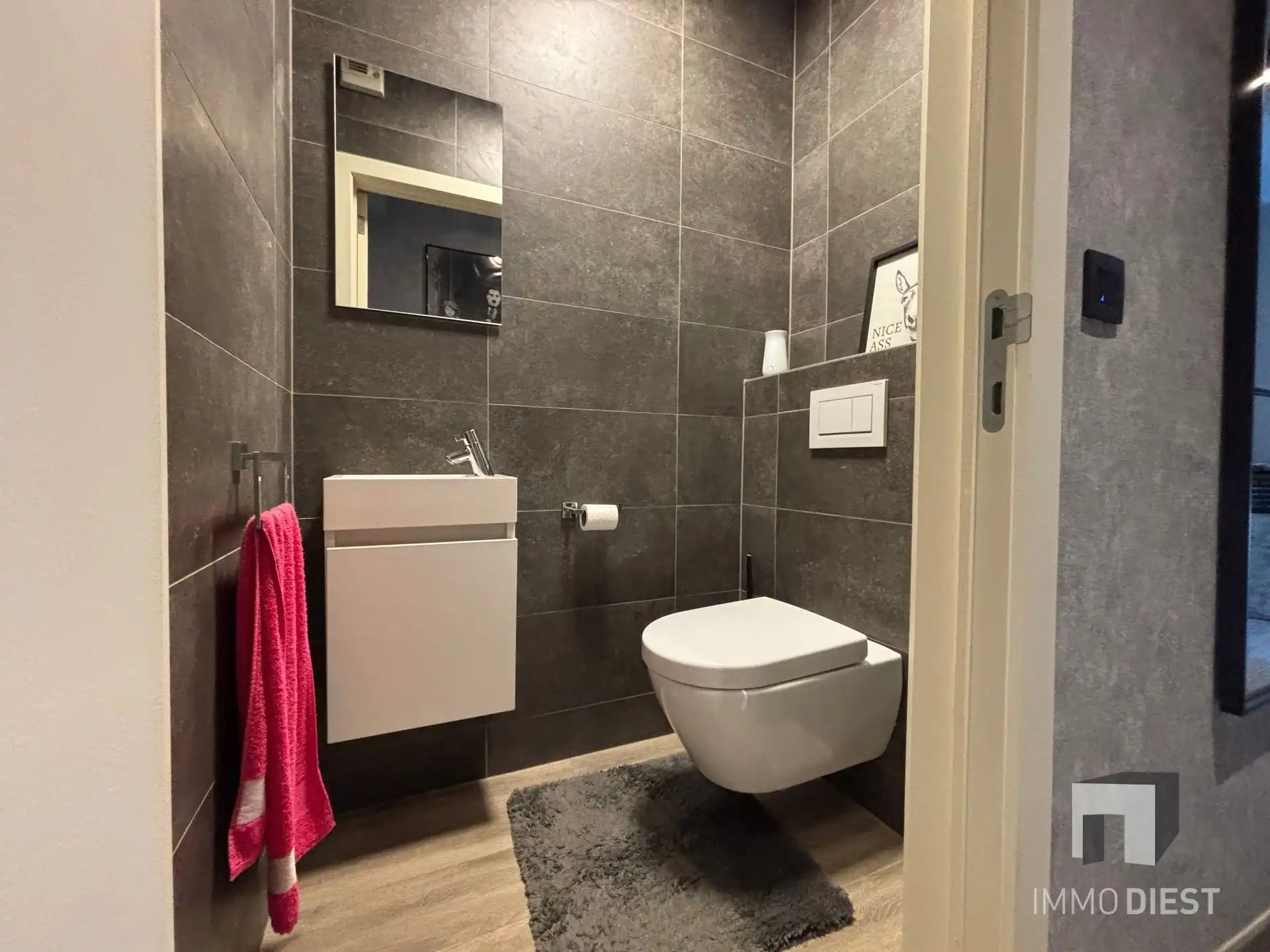 Ruim gelijkvloers appartement met open leefruimte en zonnige tuin foto 16