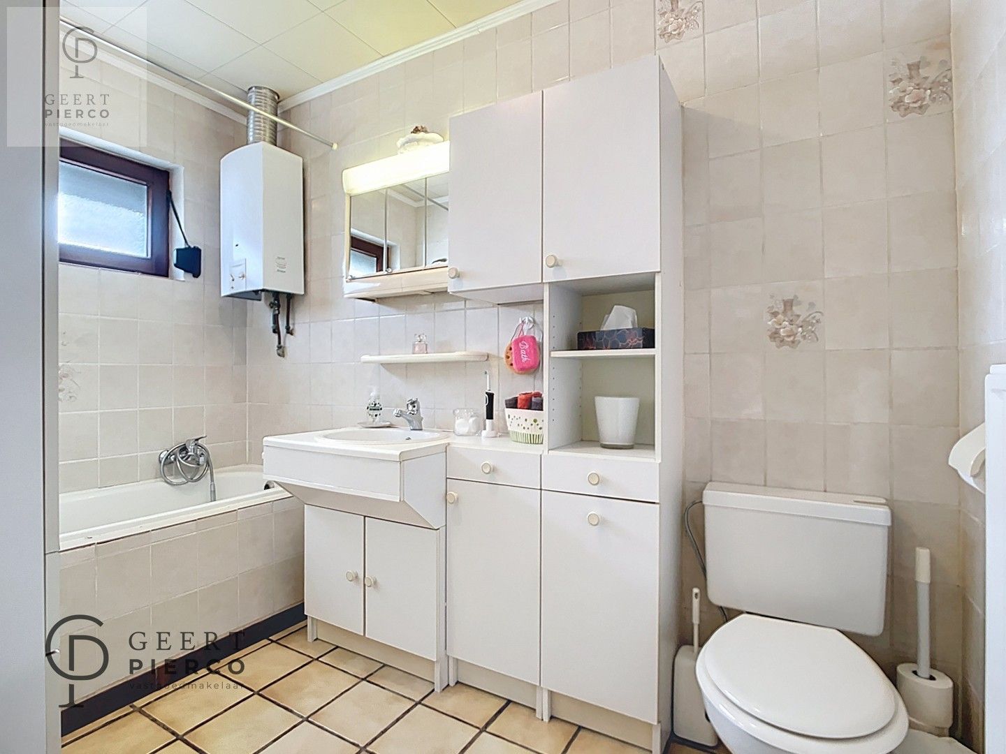 Charmante gezinswoning nabij centrum Tienen met 3 slaapkamers, ruime tuin & garage foto 18