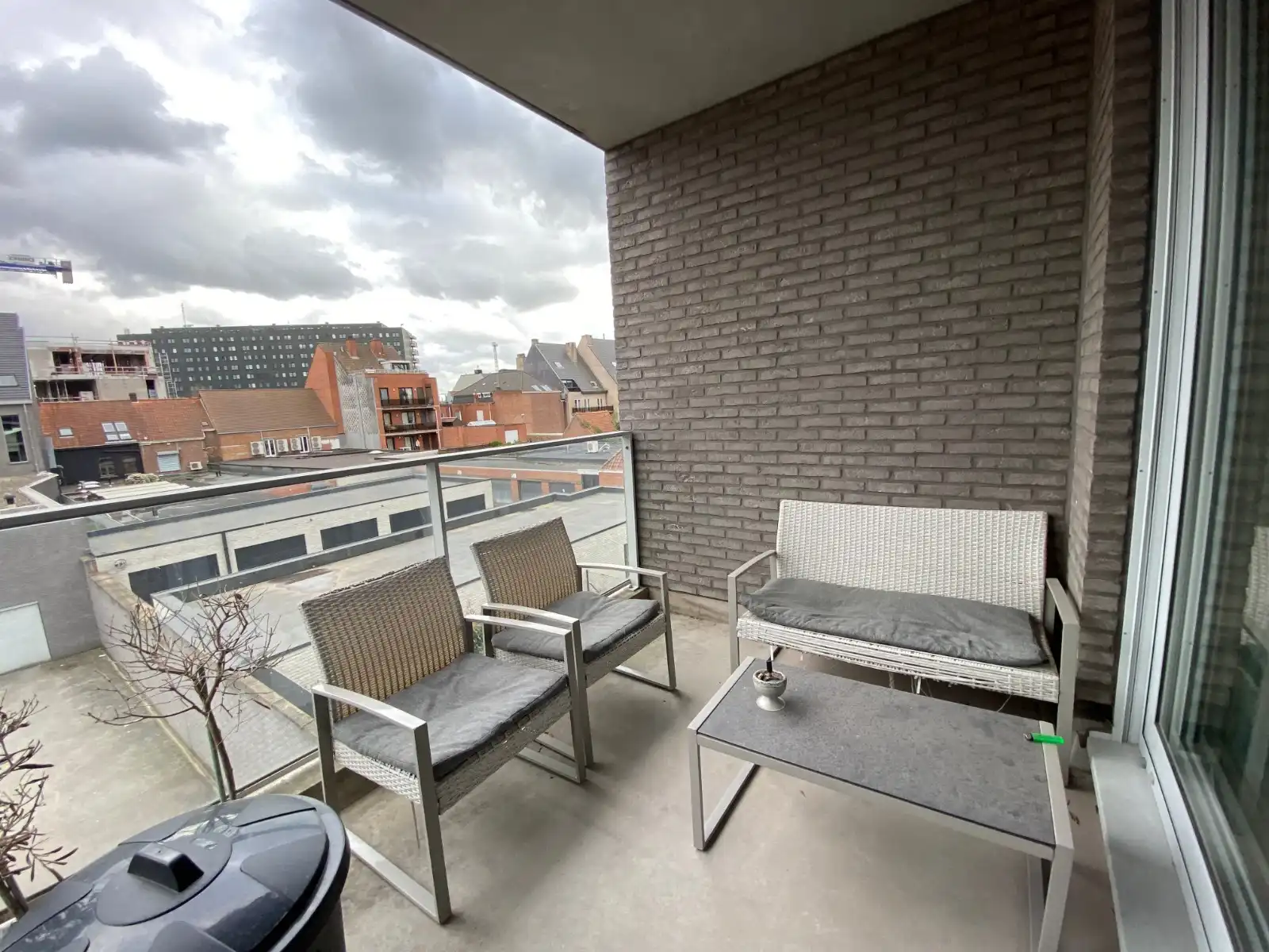 Te huur: modern 2-kamerappartement met ondergrondse staanplaats in Waregem foto 8