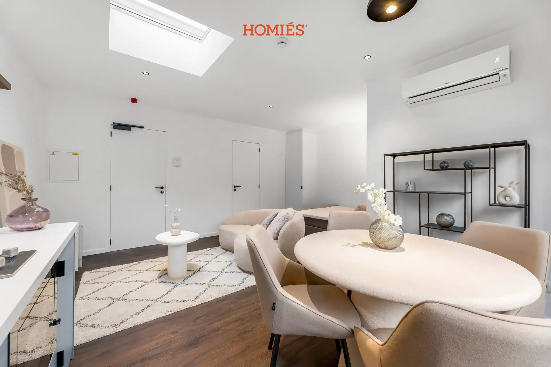 High-end studio (Label A) met privatief terras foto 4