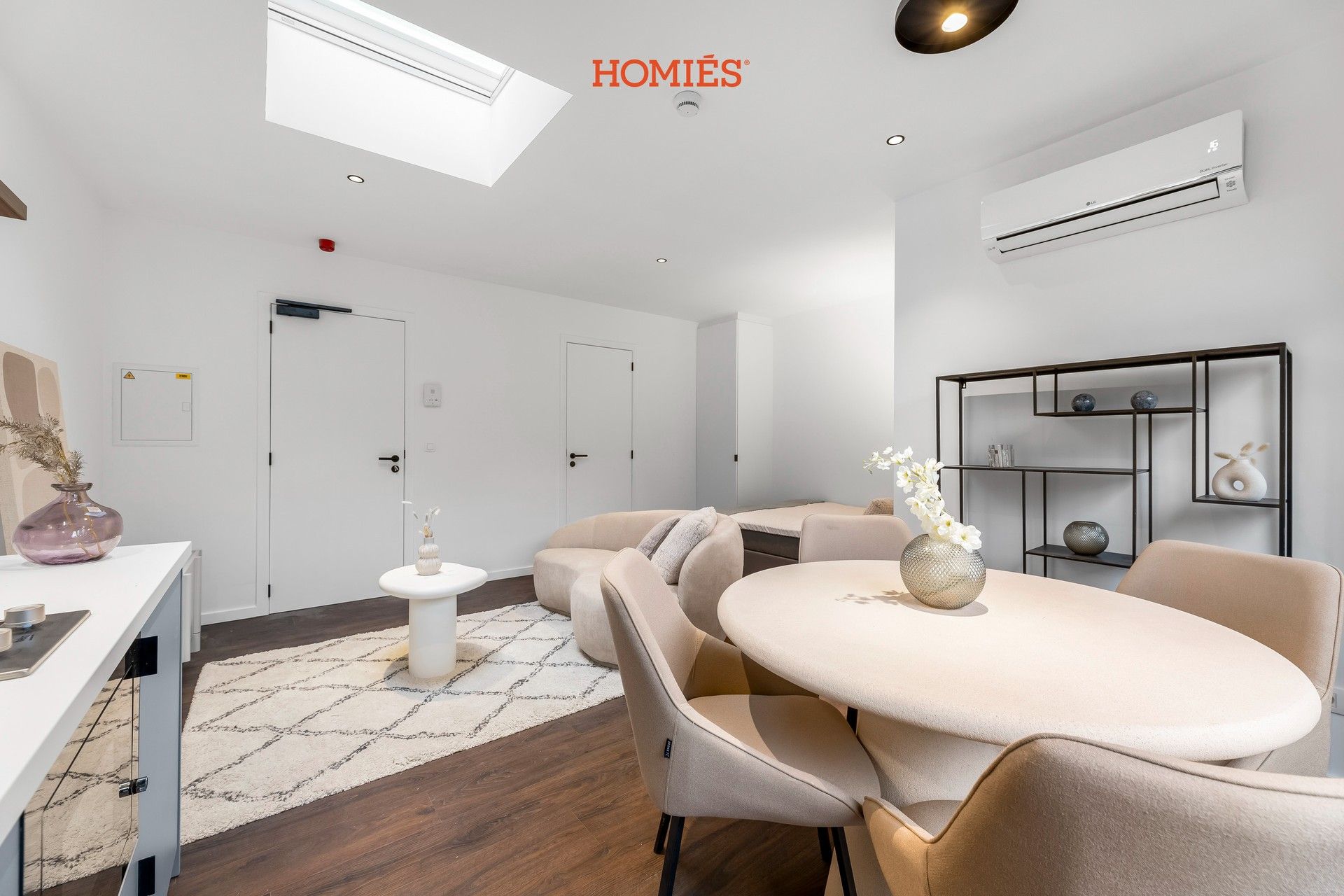 High-end studio (Label A) met privatief terras foto 4