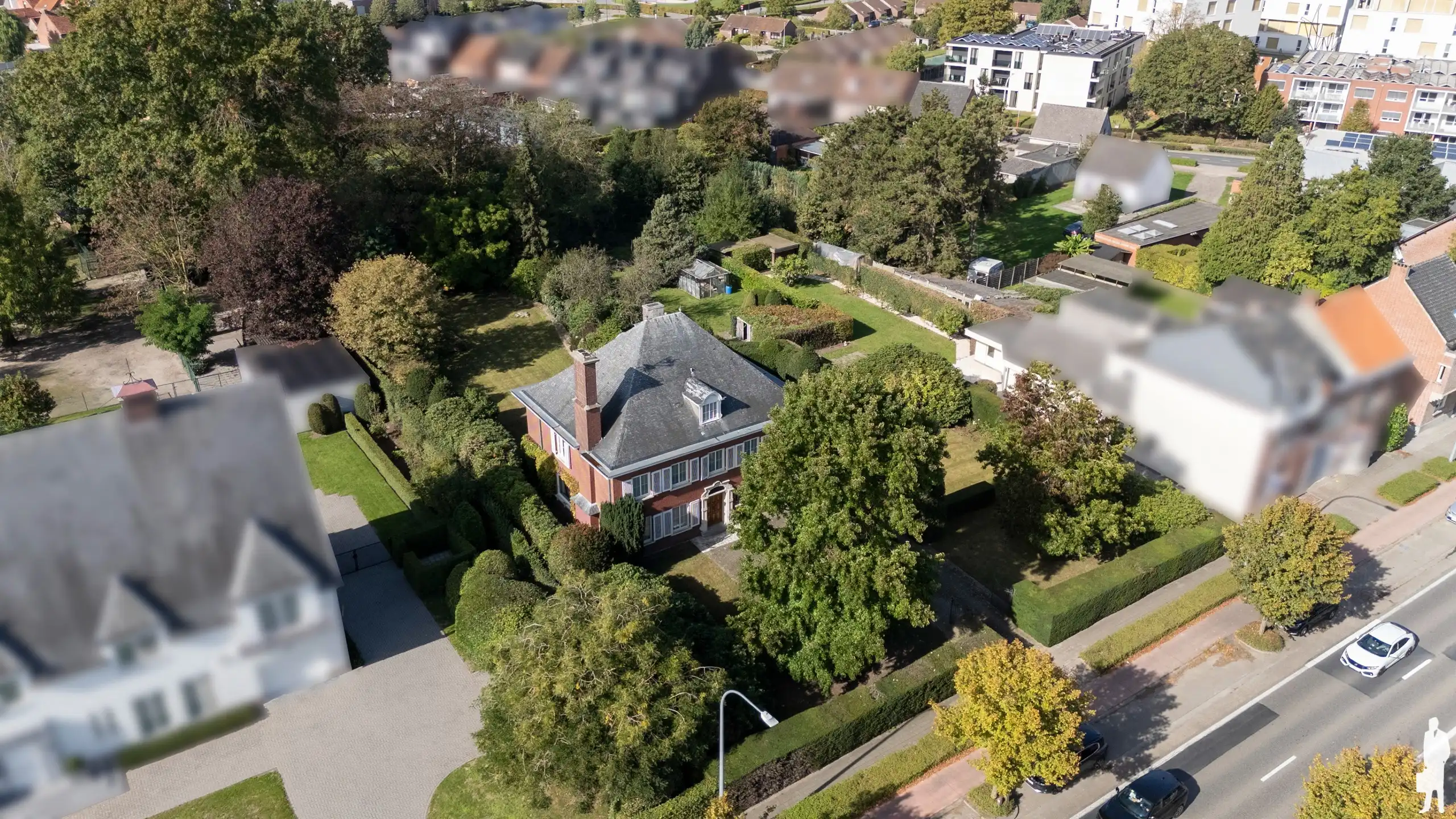 Unieke, statige villa met mooie parktuin nabij het centrum van Hoogstraten gelegen foto 44
