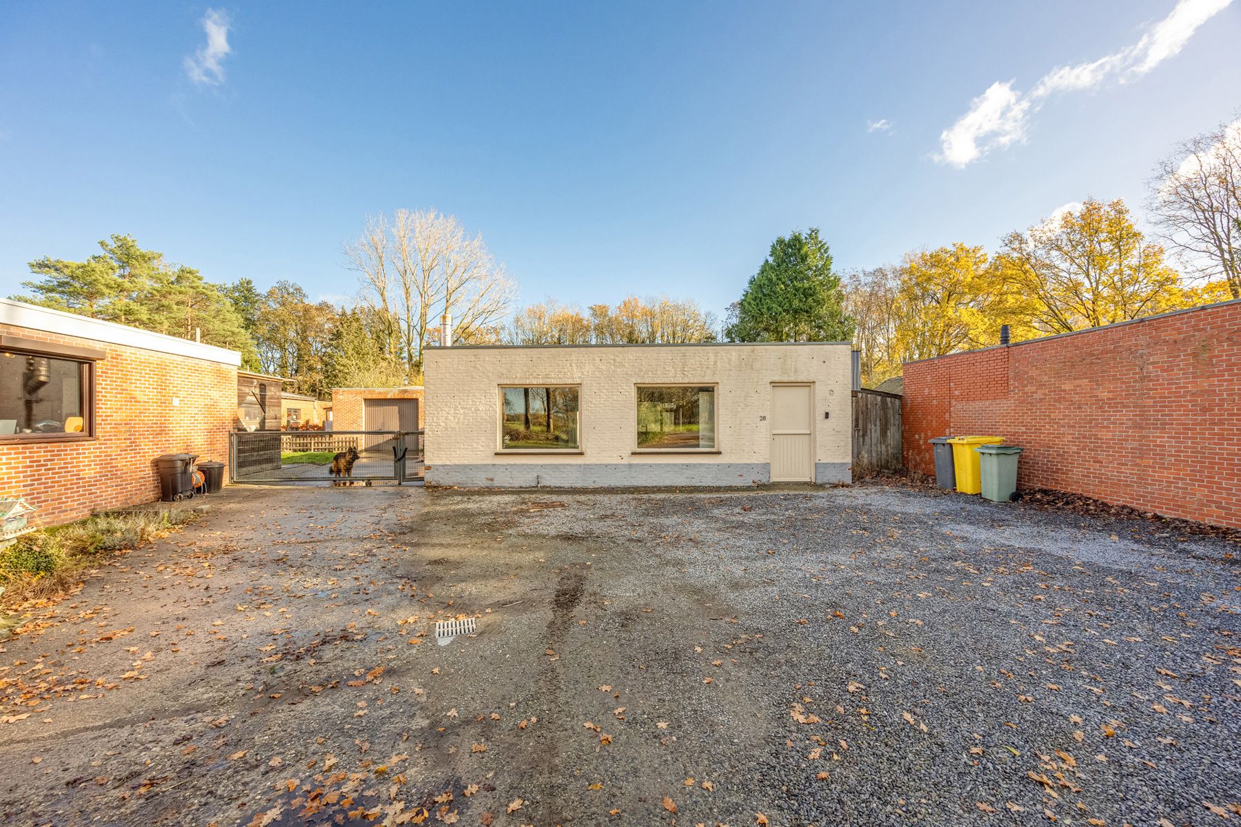 2 Woningen en opslagruimte op ca 2.525m². foto 6