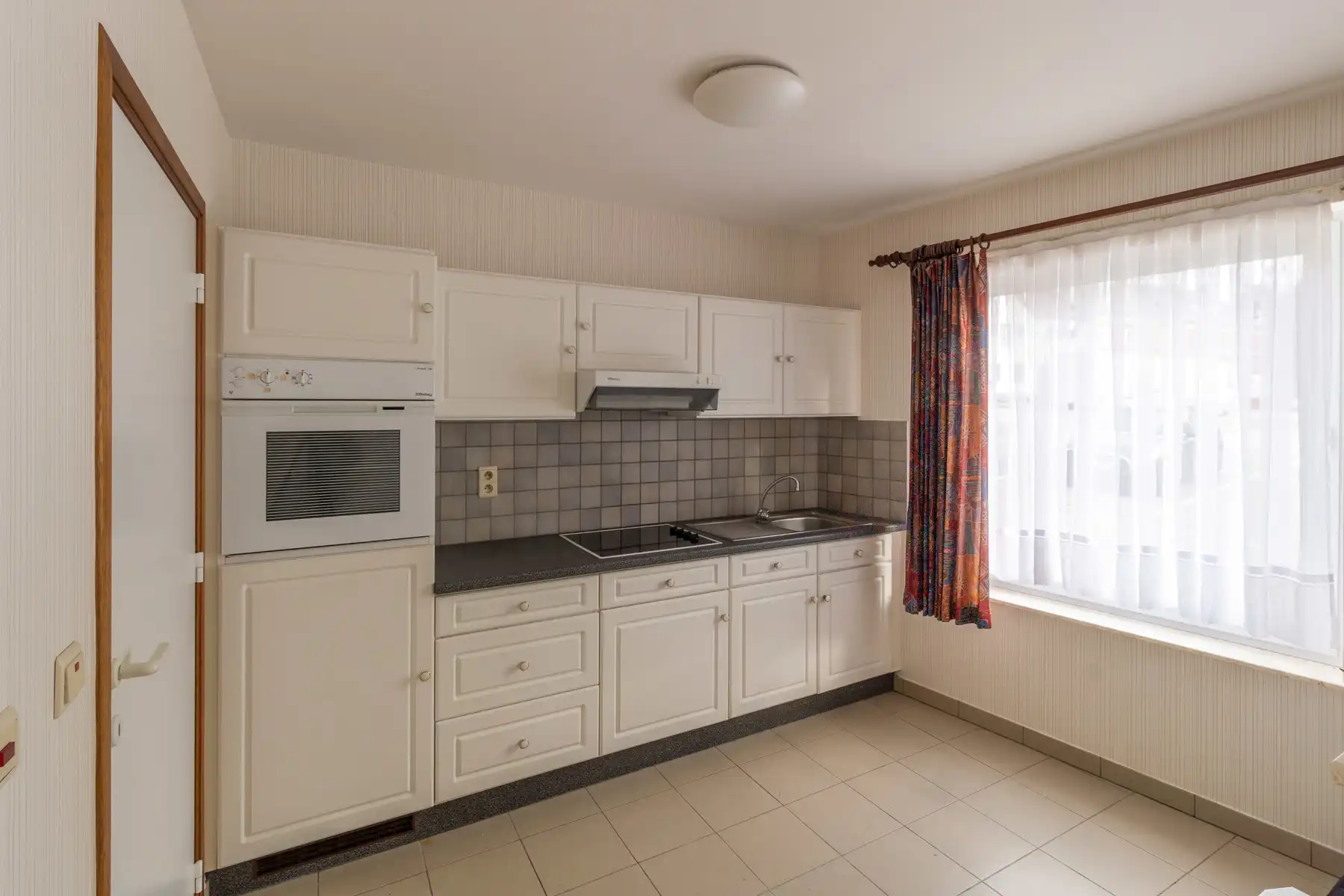 Twee slpk appartement te huur in Lierde foto 2