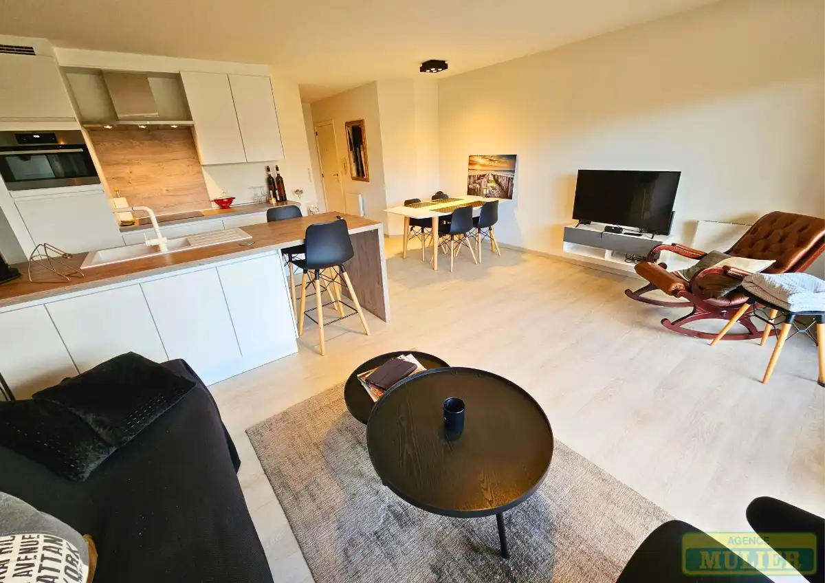 KWALITATIEF GERENOVEERD APPARTEMENT AAN DE DUINEN IN DE PANNE foto 5