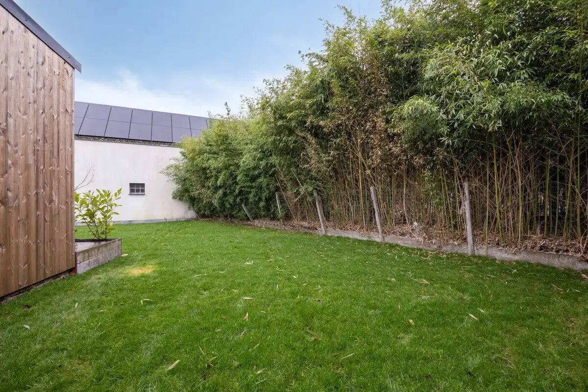 Energiezuinige, volledig gerenoveerde woning met 3 slaapkamers in Ninove foto 23