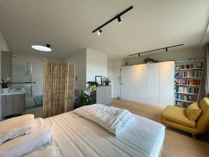 Unieke recente woning in het centrum - nabij Portus Ganda foto 11