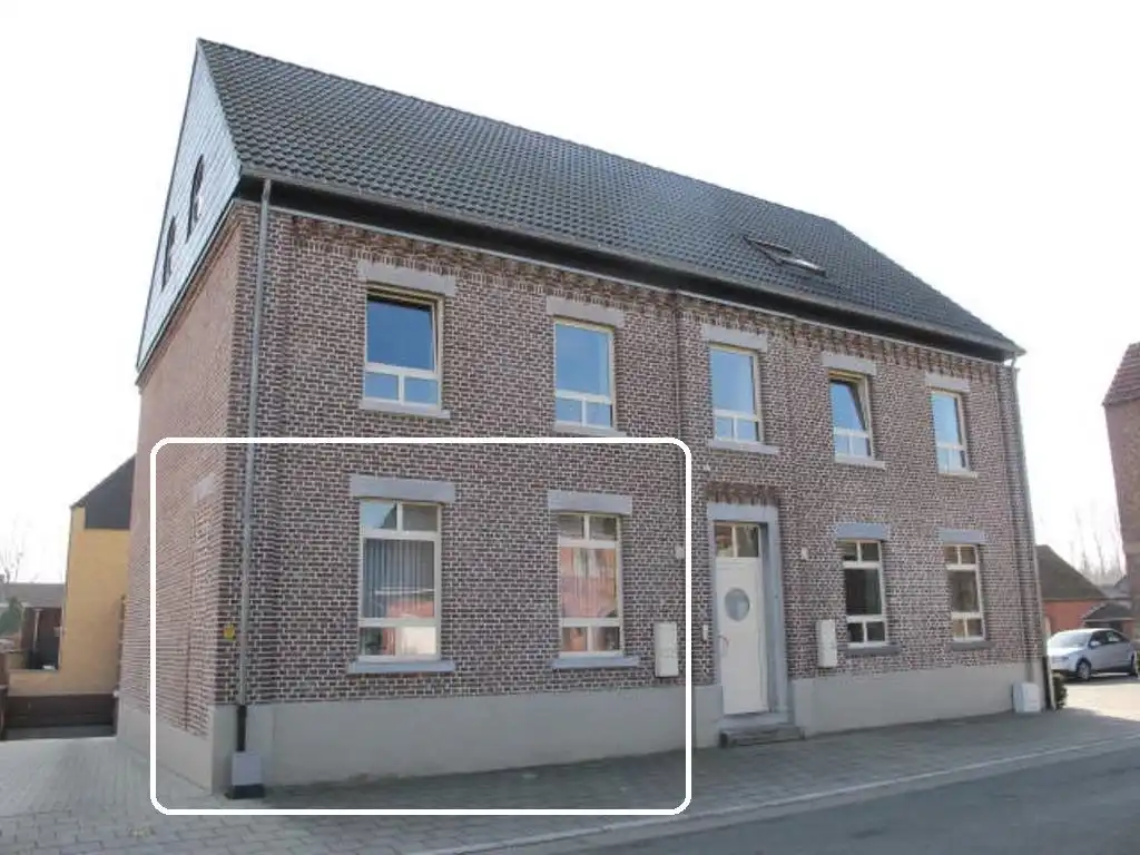 Appartement te huur Hoogstraat 13 -/1 - 3680 Neeroeteren
