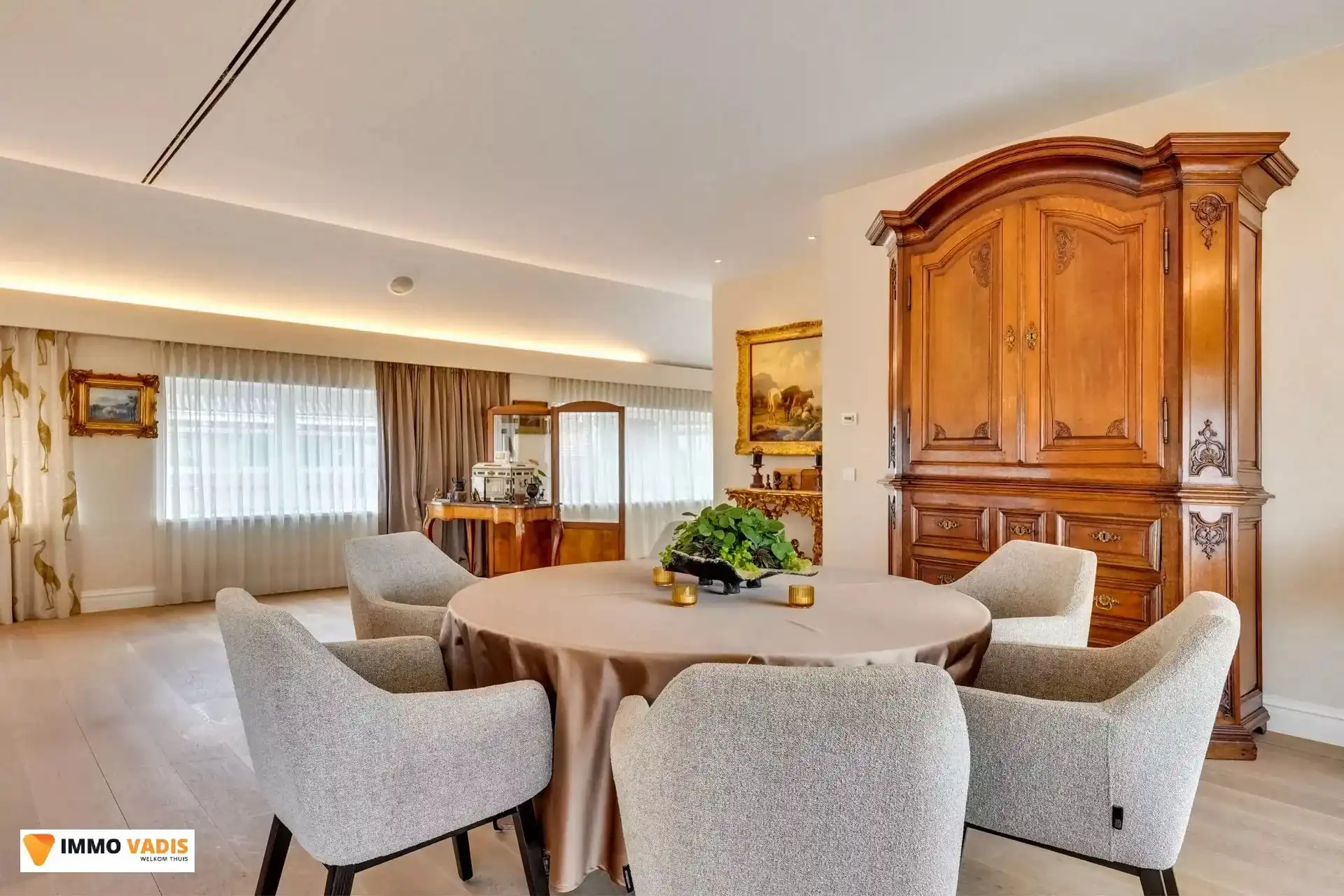 Exclusief penthouse van 315 m² in hartje Tongeren, foto 4