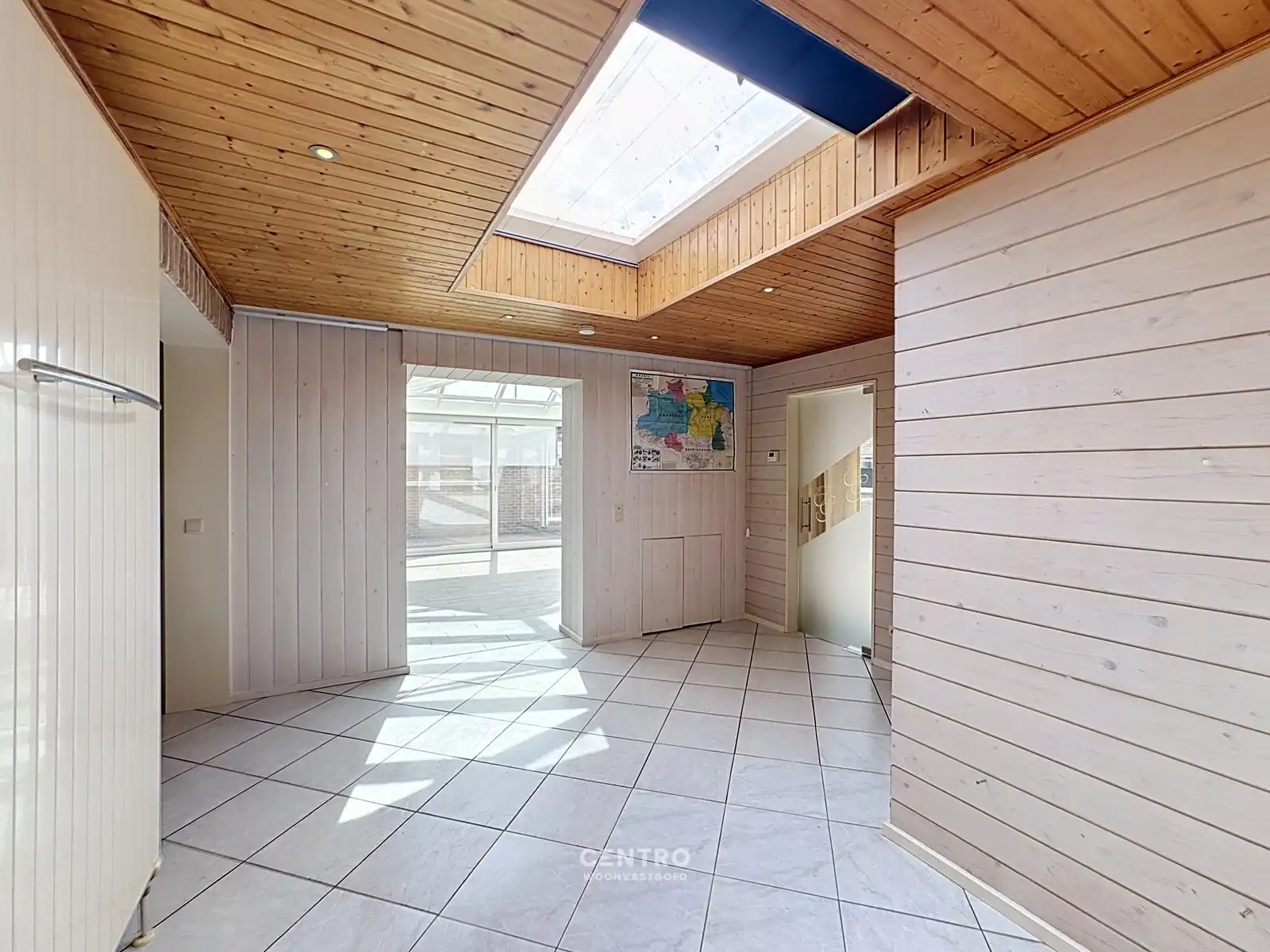 Ruime woning met opslagruimte in aangename omgeving! foto 22