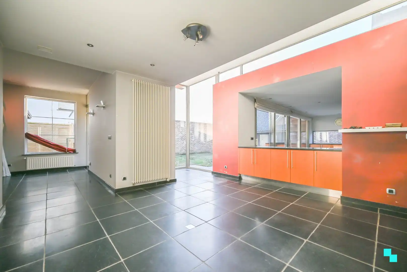 Riante handelswoonst in Waregem foto 17