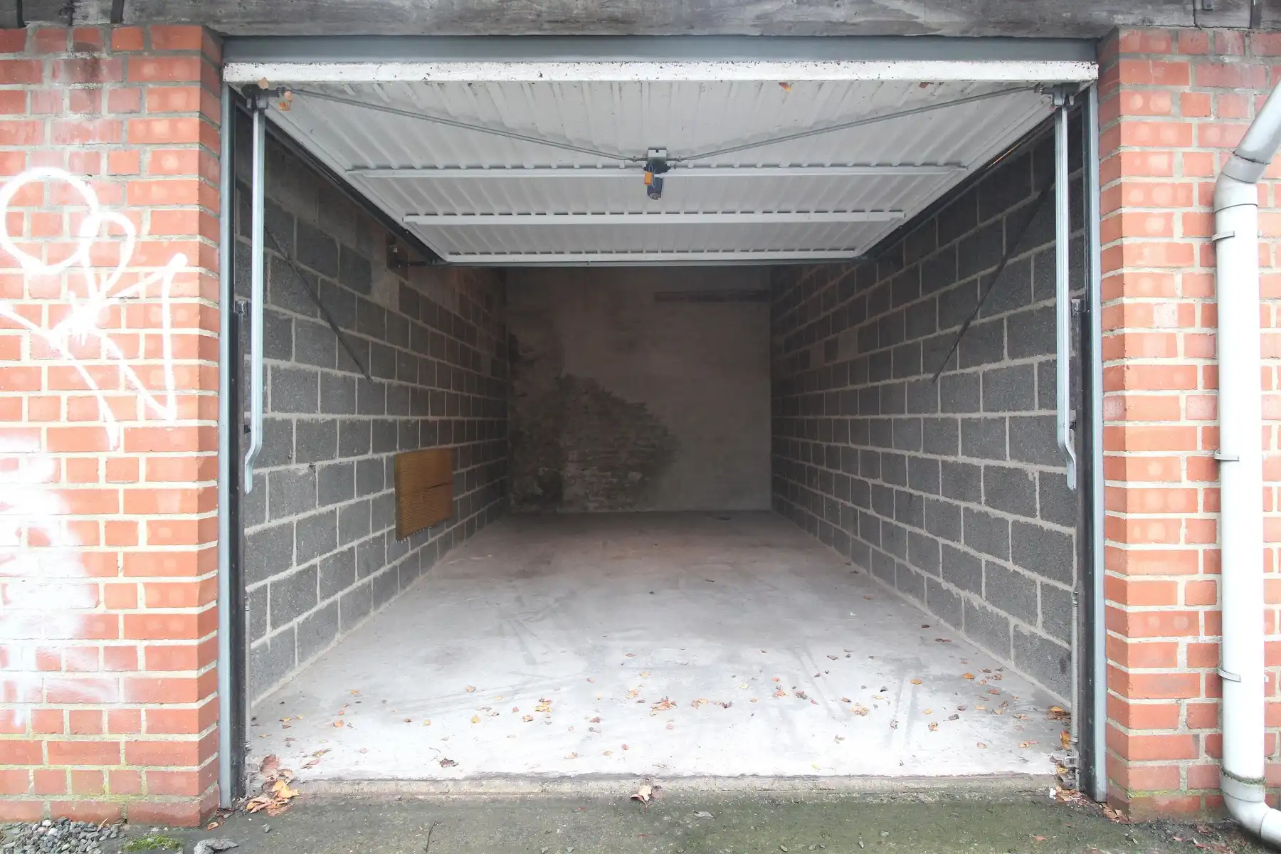 Garages te koop in Gentbrugge – per stuk of meerdere samen! foto 2