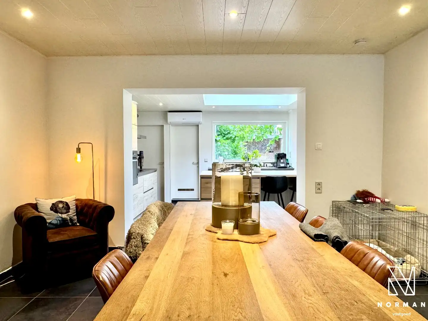 Woning met 4 slaapkamers, tuin en garage te koop in centrum Kuurne! foto 7