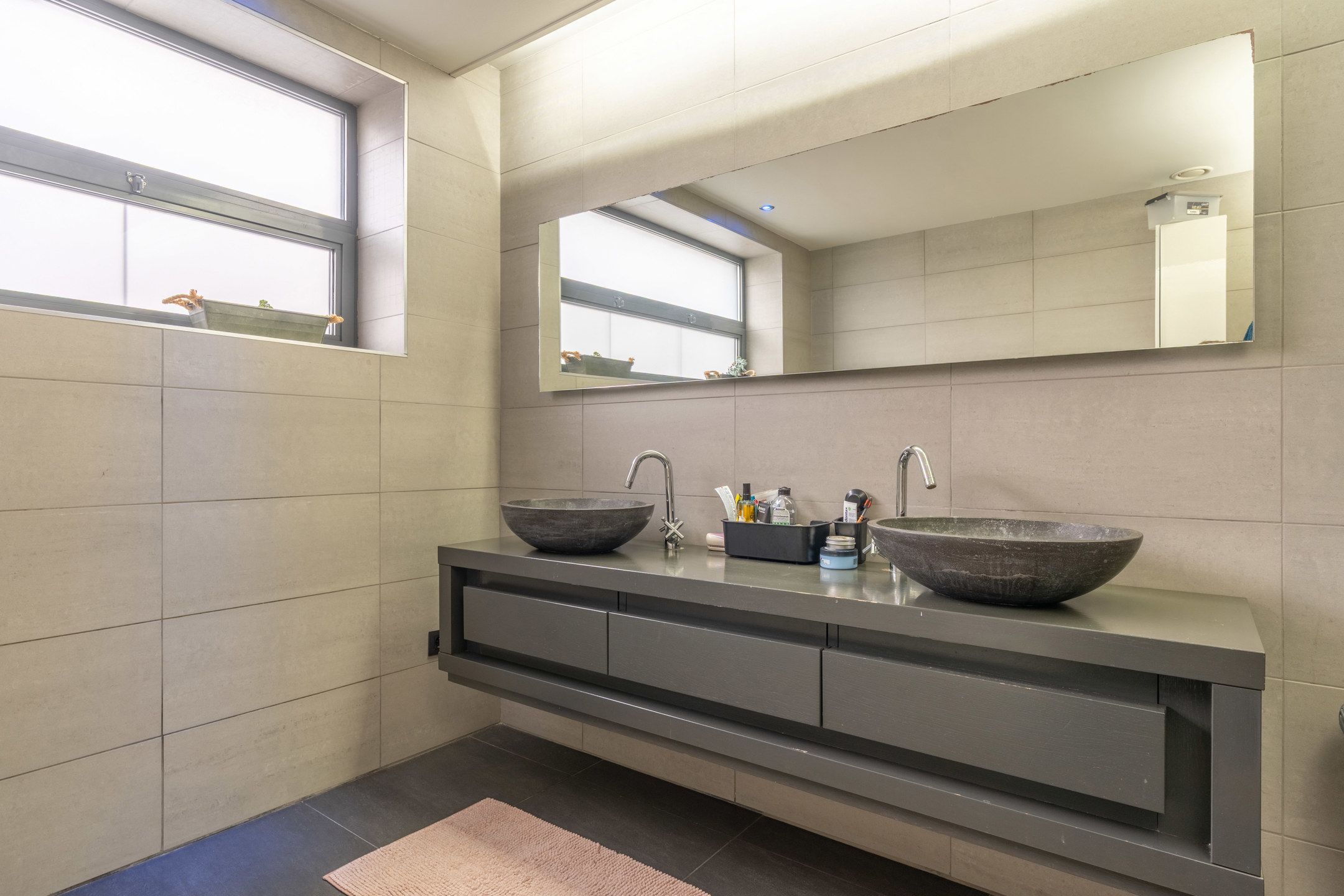 Instapklare 3slpk woning met tuin en garage te Turnhout. foto 18