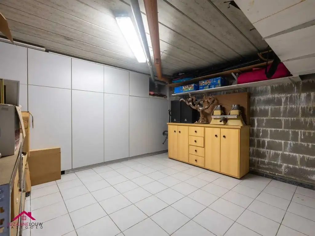 Verrassend ruime en gezellige, instapklare vrijstaande woning met paardenstal foto 45