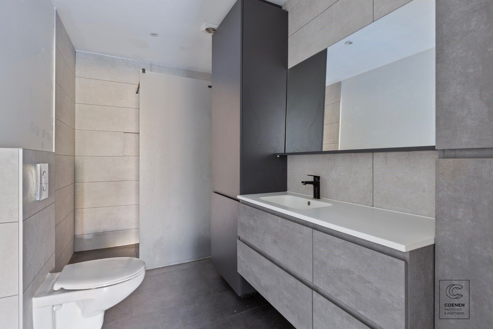 Energiezuinig gelijkvloers appartement van 85m² met tuin te Deurne! foto 11