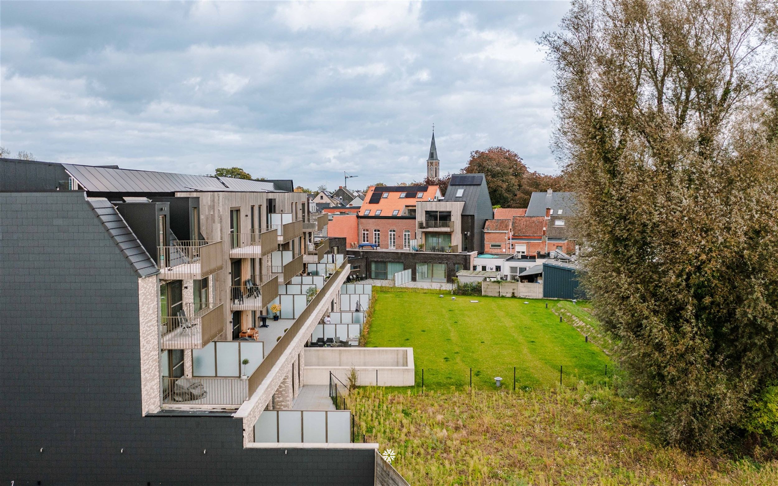 Nieuwbouwappartement met 1 slaapkamer en groot terras foto 3