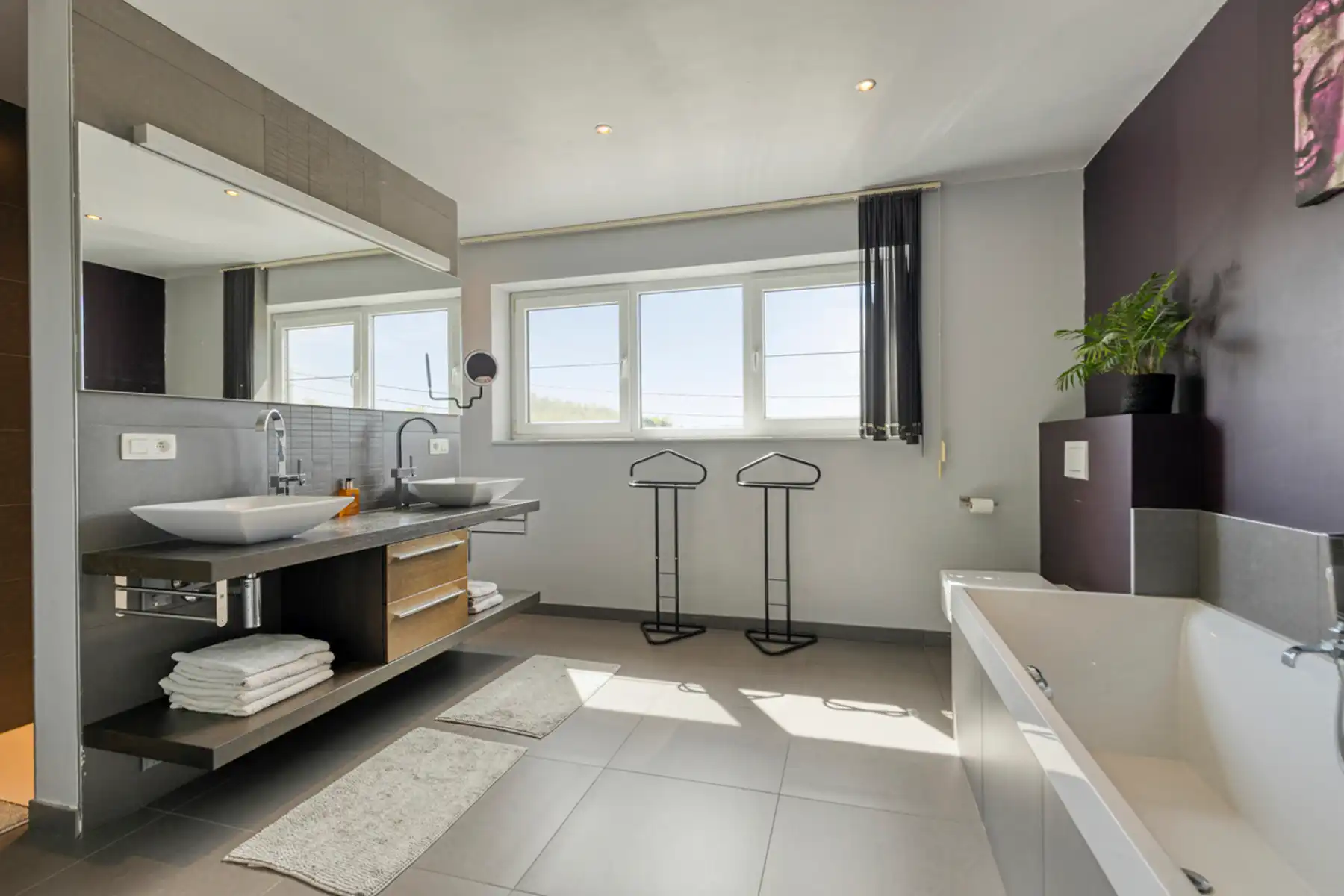 Unieke ruime woning met praktijkruimte + 5(6)slpkmrs op 25 a foto 19