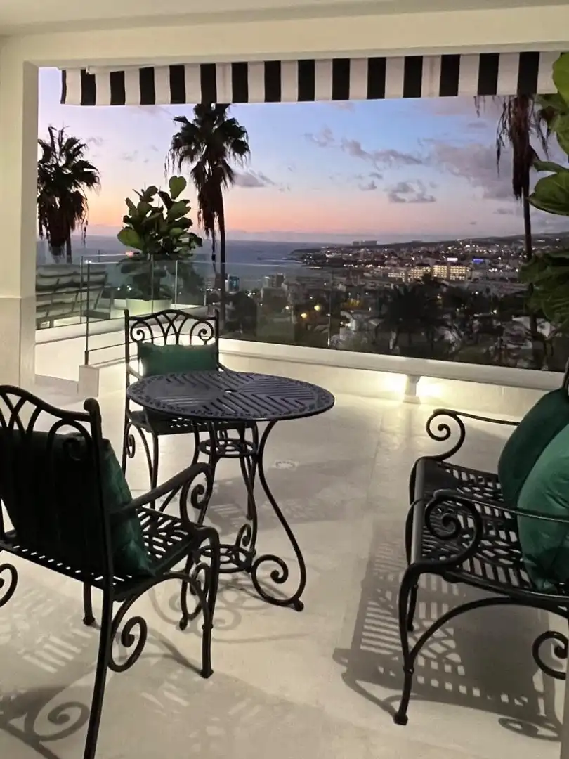 Exclusieve vrijstaande villa met zeezicht en privézwembad  foto 16