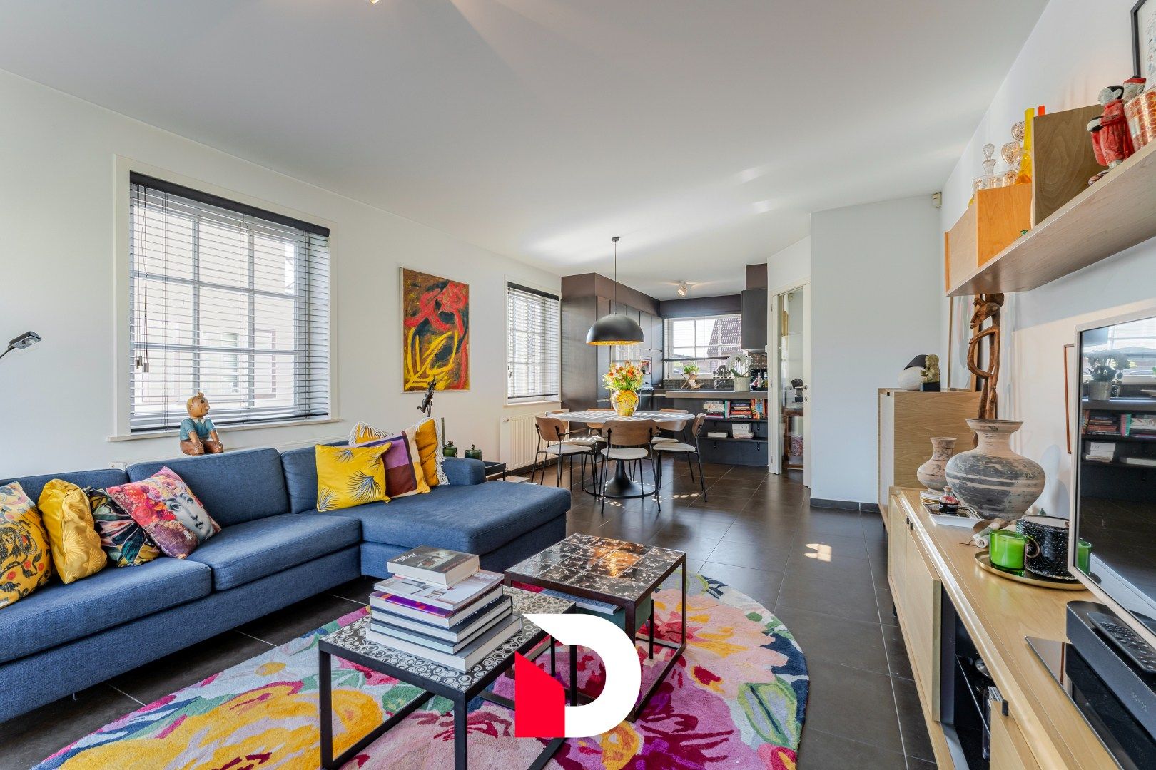 Charmante halfopen en instapklare woning in centrum Moerkerke foto 6