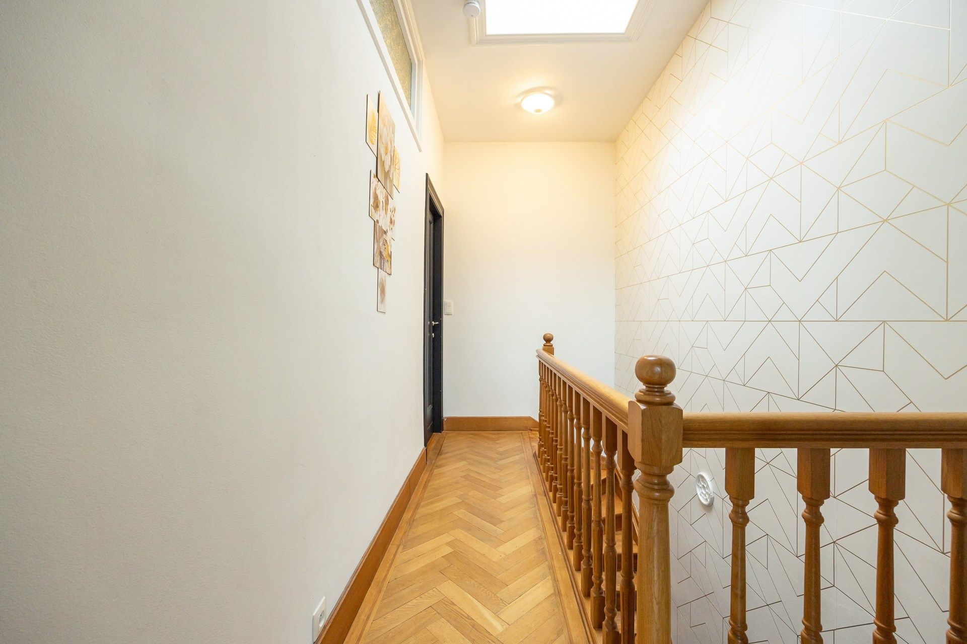 Ruime, instapklare gezinswoning met authentieke elementen in Berchem foto 21