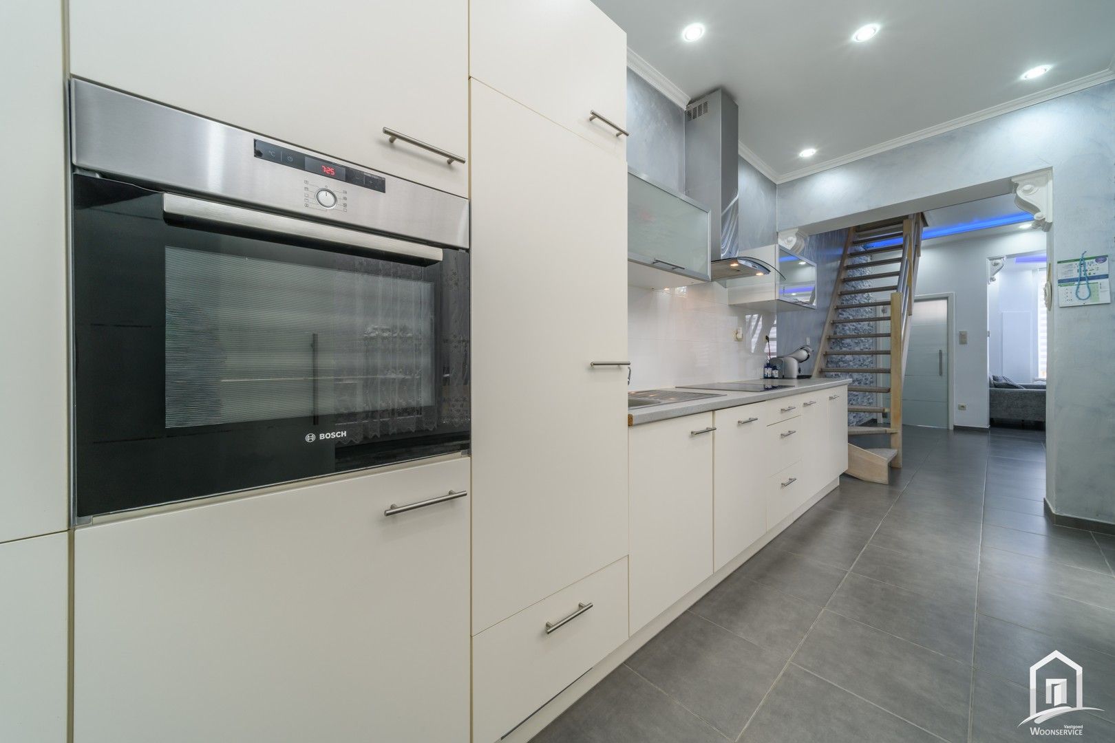 Instapklare, gerenoveerde woning aan de stadsrand van Aalst foto 6