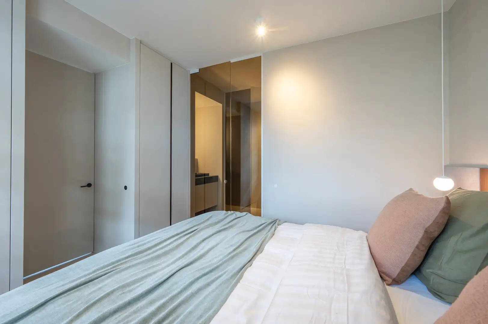 Instapklaar appartement met frontaal zeezicht in het Zoute. foto 16