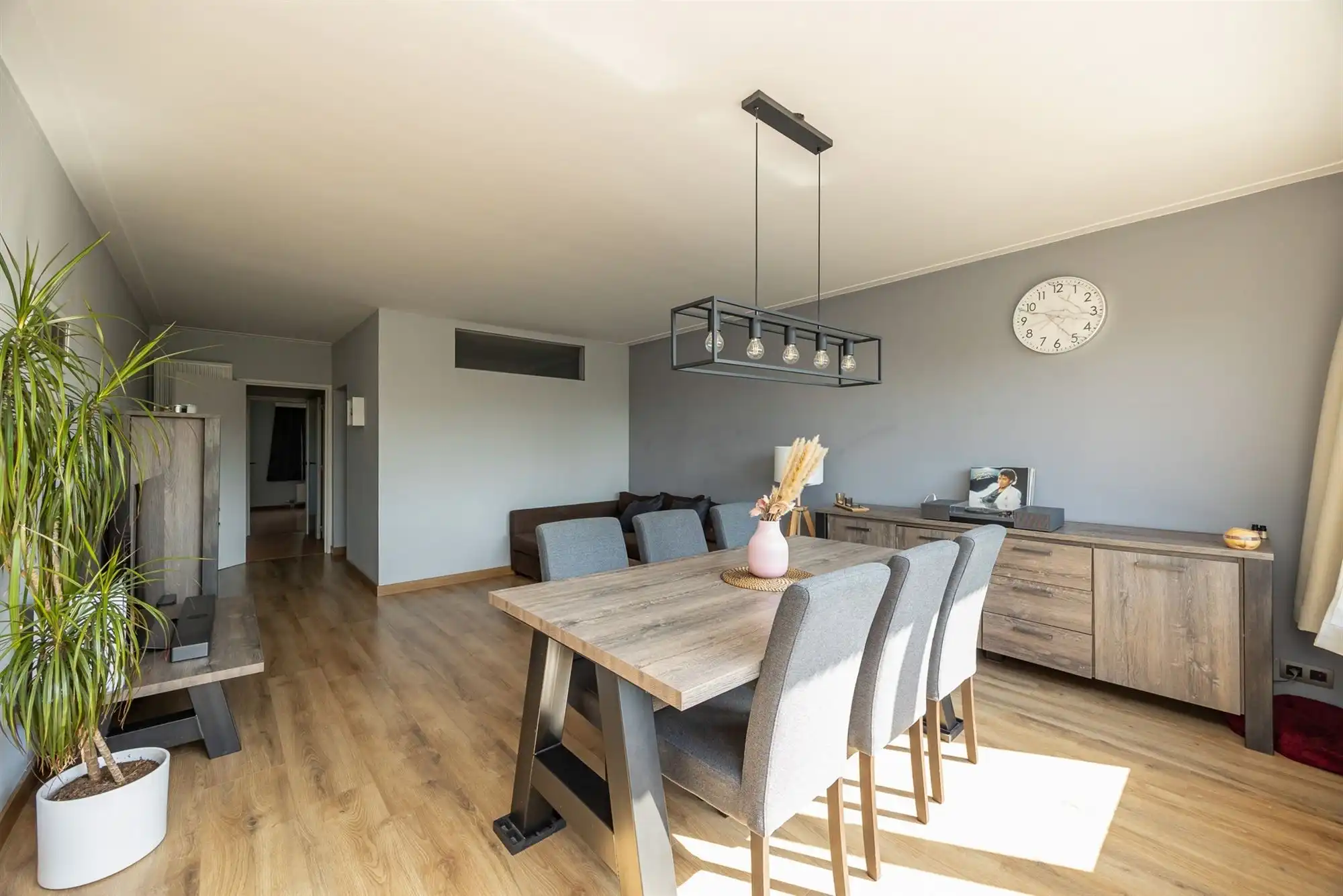 Appartement met twee slaapkamers en garage te Mortsel foto 6